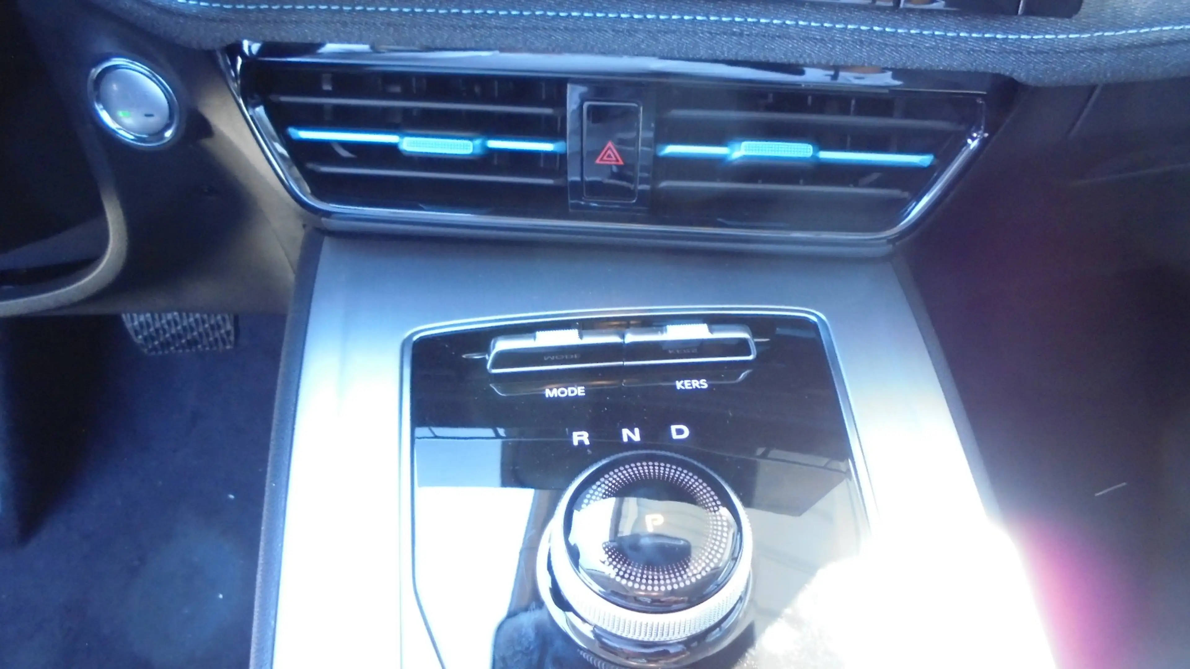 MG MG5 5 Standard Luxury — photo 11