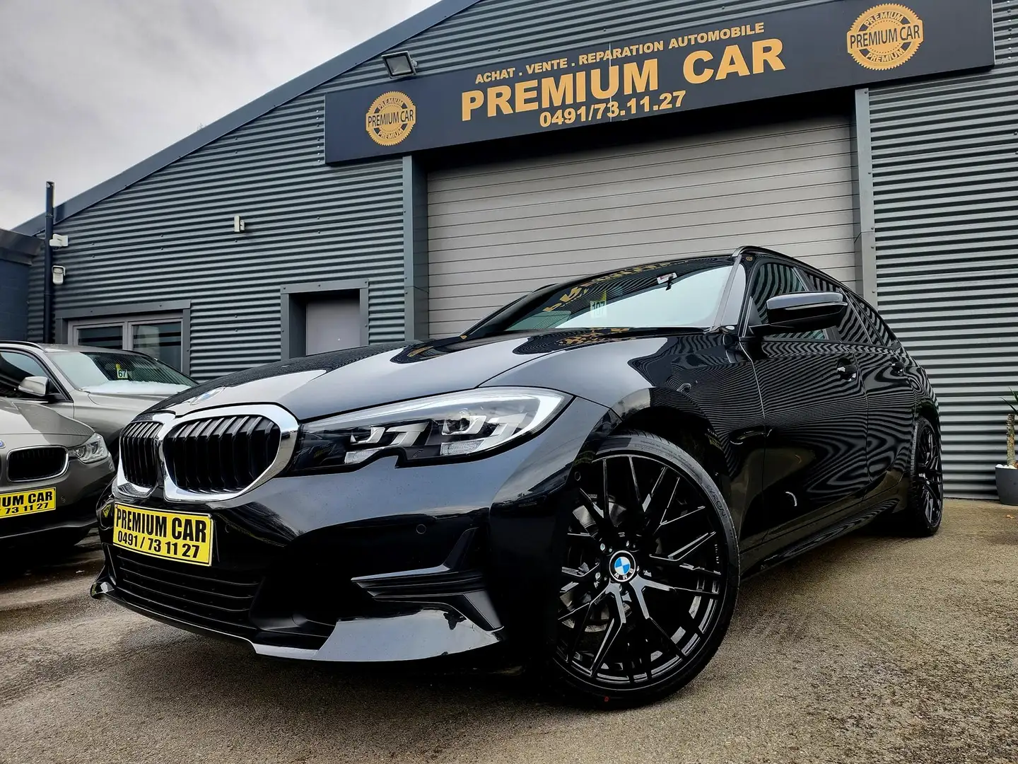 BMW 318 Touring dA AdBlue Siyah - 1