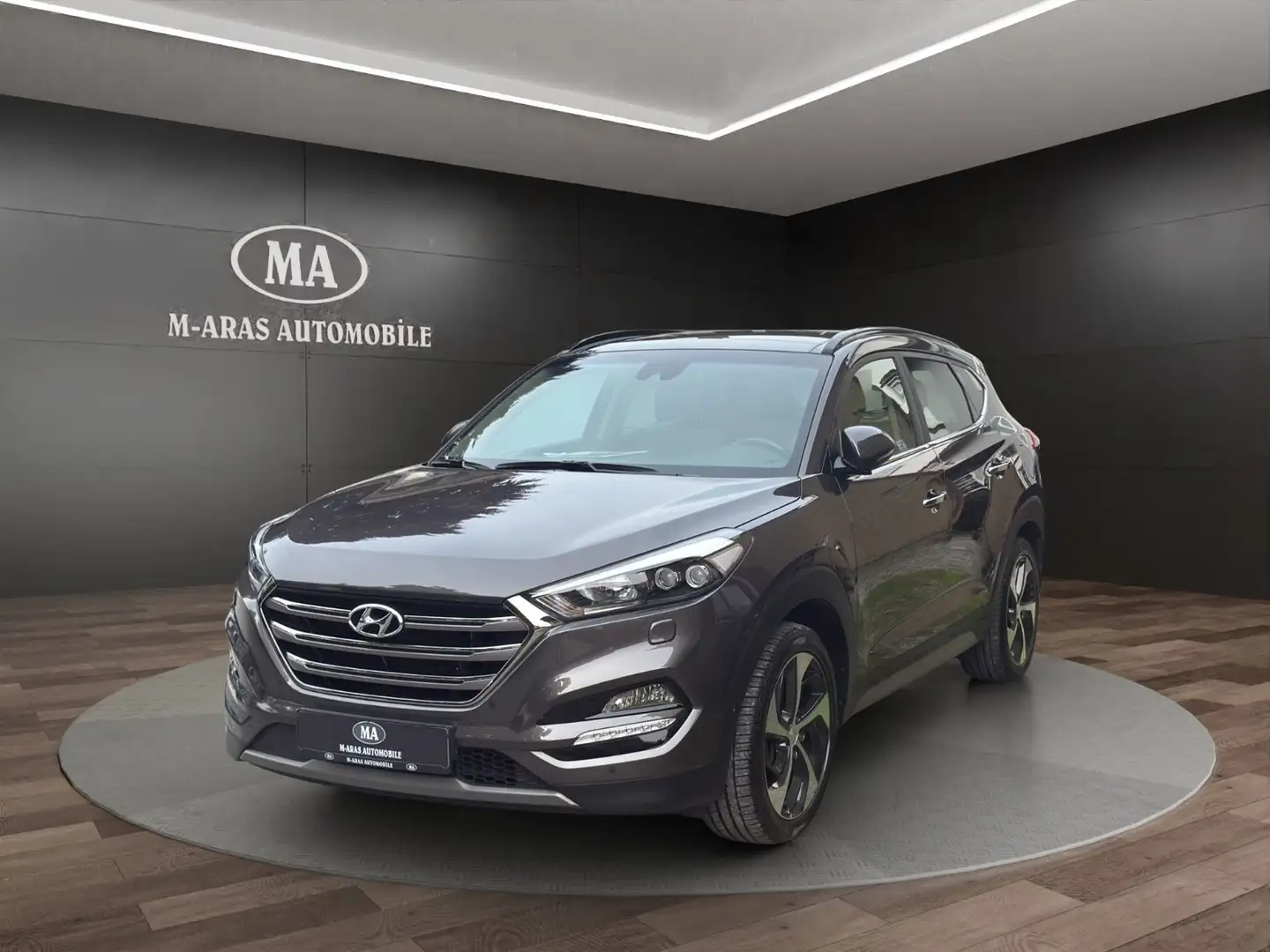 Hyundai TUCSON Premium 4WD Pano Leder Automatic Bruin - 1