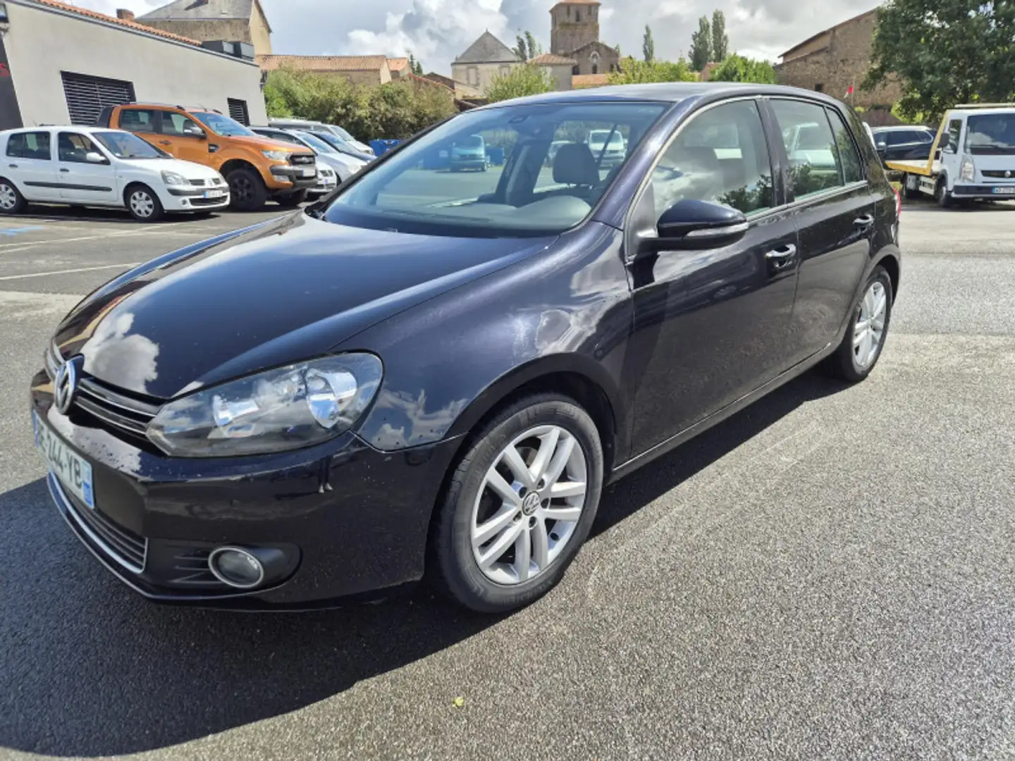 Volkswagen Golf 1.6 TDI 105CH BLUEMOTION FAP CONFORTLINE 5P Noir - 2