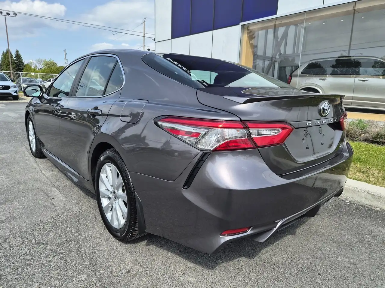 Toyota Camry снимка Toyota Camry
