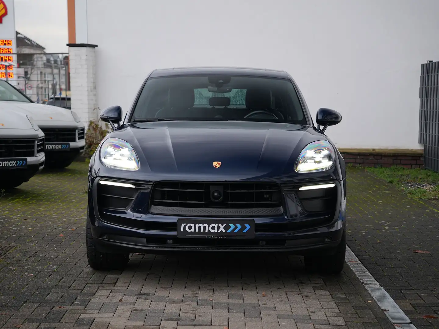 Porsche Macan MACAN 2.0 ACC-PANORMA-KAMERA-PDLS-20"S-MY2022 Albastru - 2