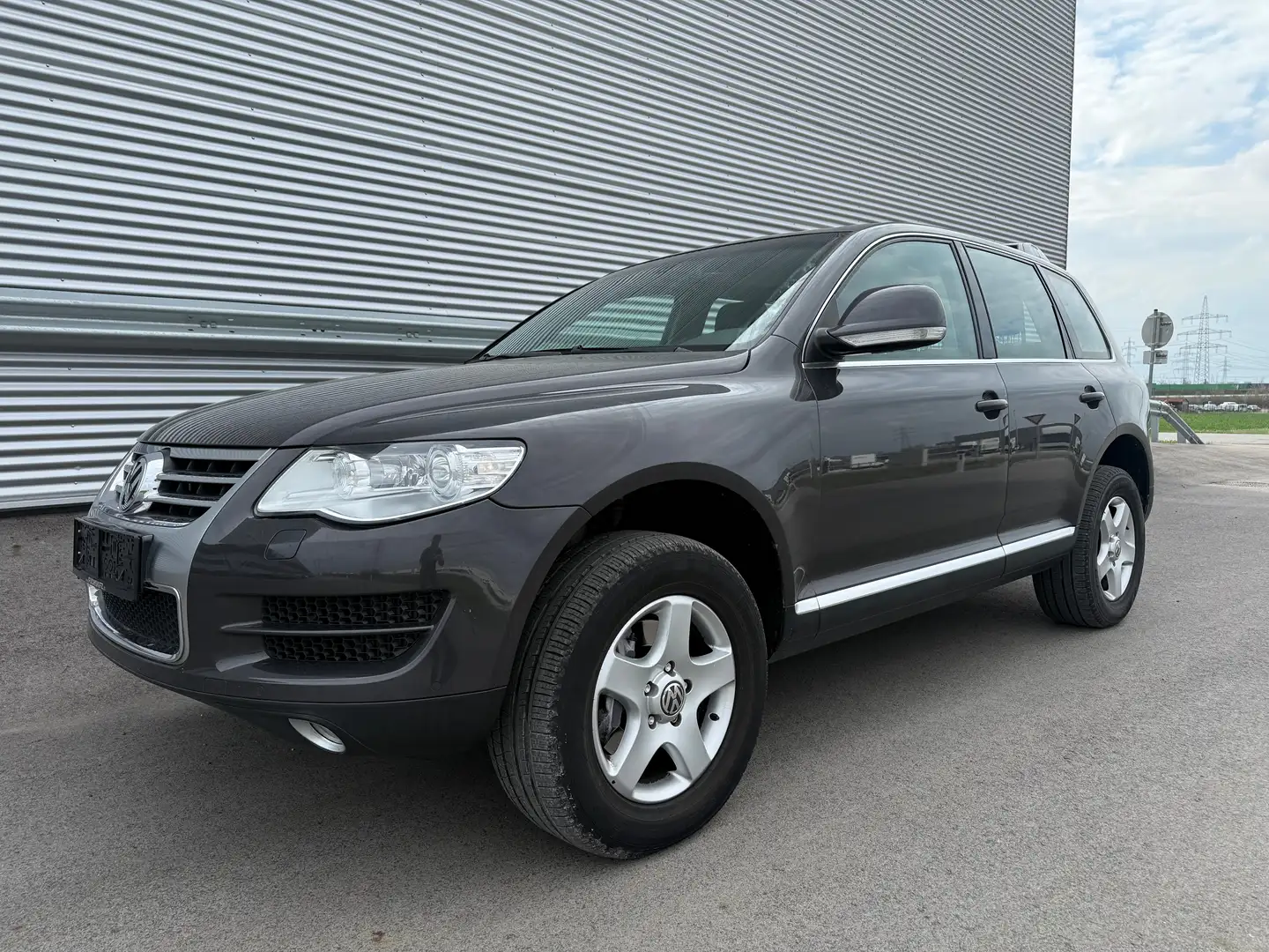 Volkswagen Touareg V6 TDI DPF Tiptronic ID:119 Grau - 2