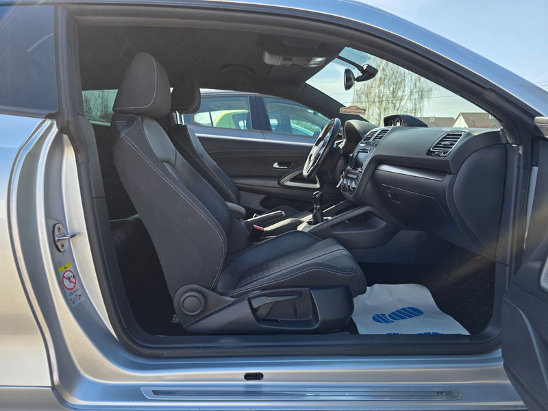Volkswagen Scirocco 2.0 TSI 155 kW Match / TÜV NEU — photo 10
