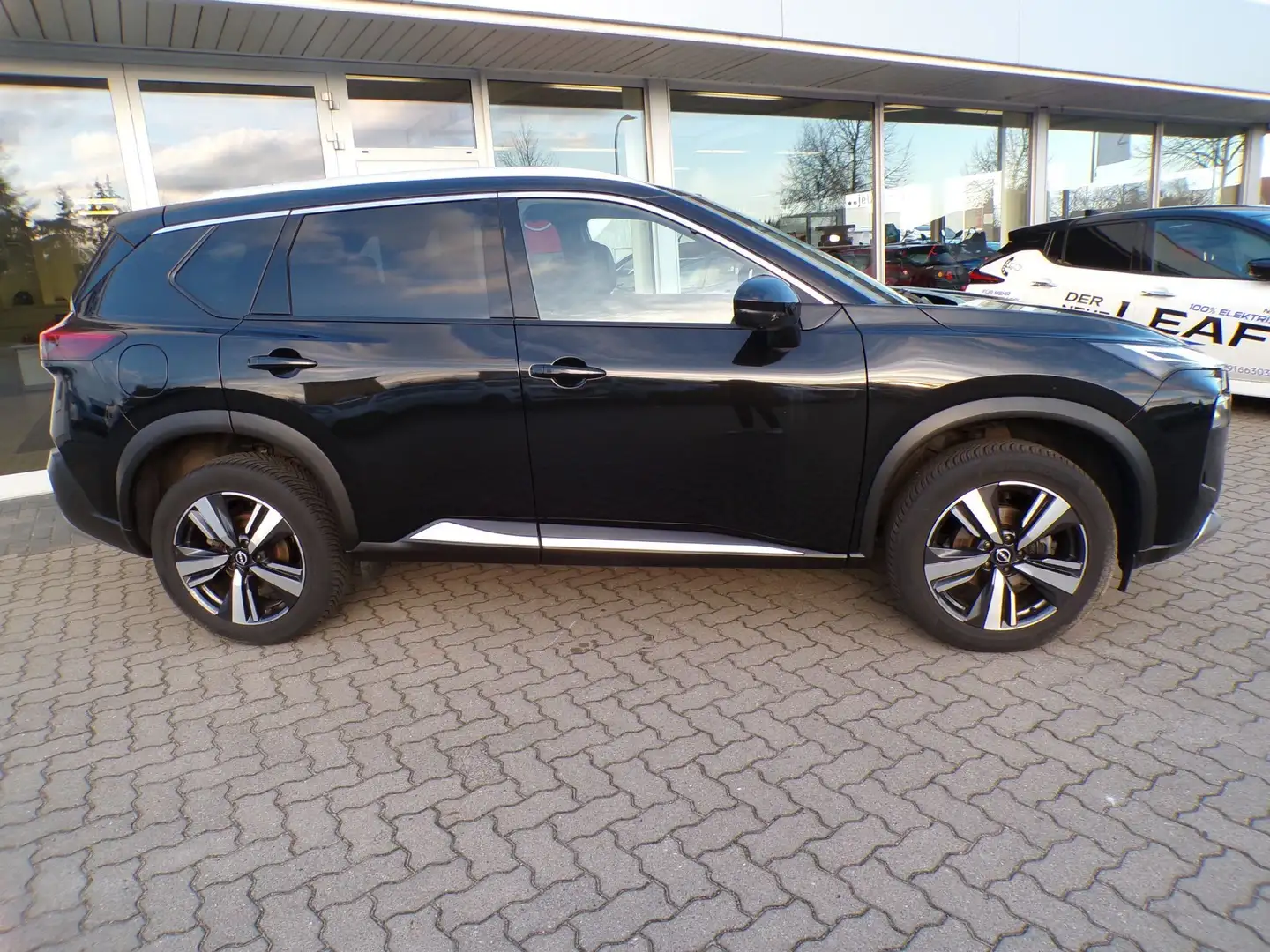 Nissan X-Trail 1.5 VC-T MHEV Tekna (EURO 6d) Negro - 2