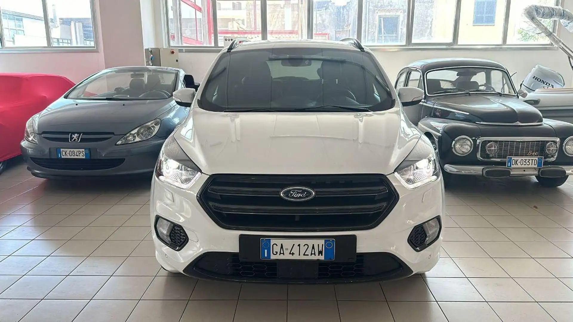 Ford Kuga 2.0 TDCI 150 CV S&S 4WD ST-Line Bianco - 2