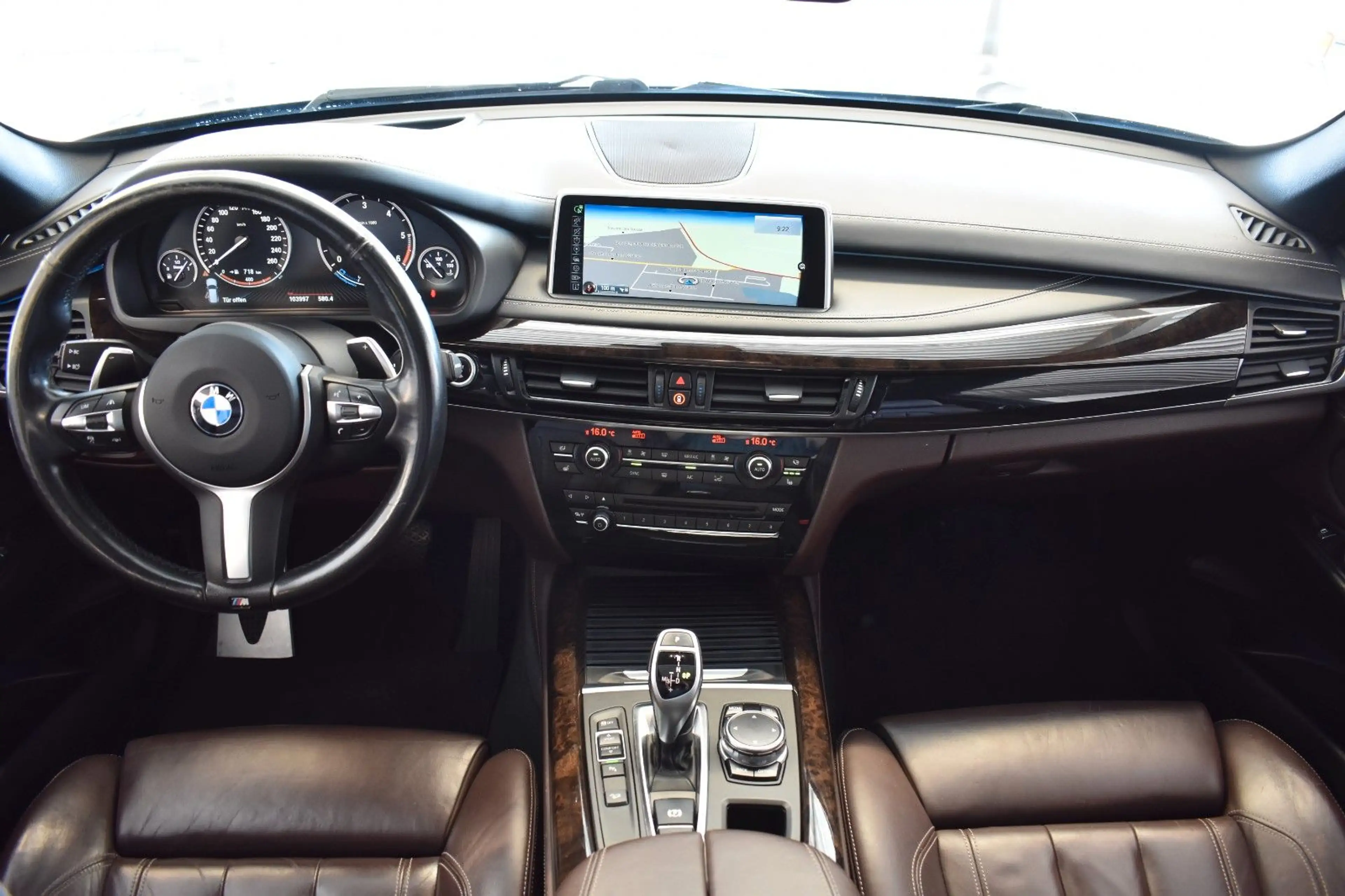 BMW X5 xDrive 40d/M-SPORT/NIGHT/AHK/CAM/PANO/AMBI/ — photo 13
