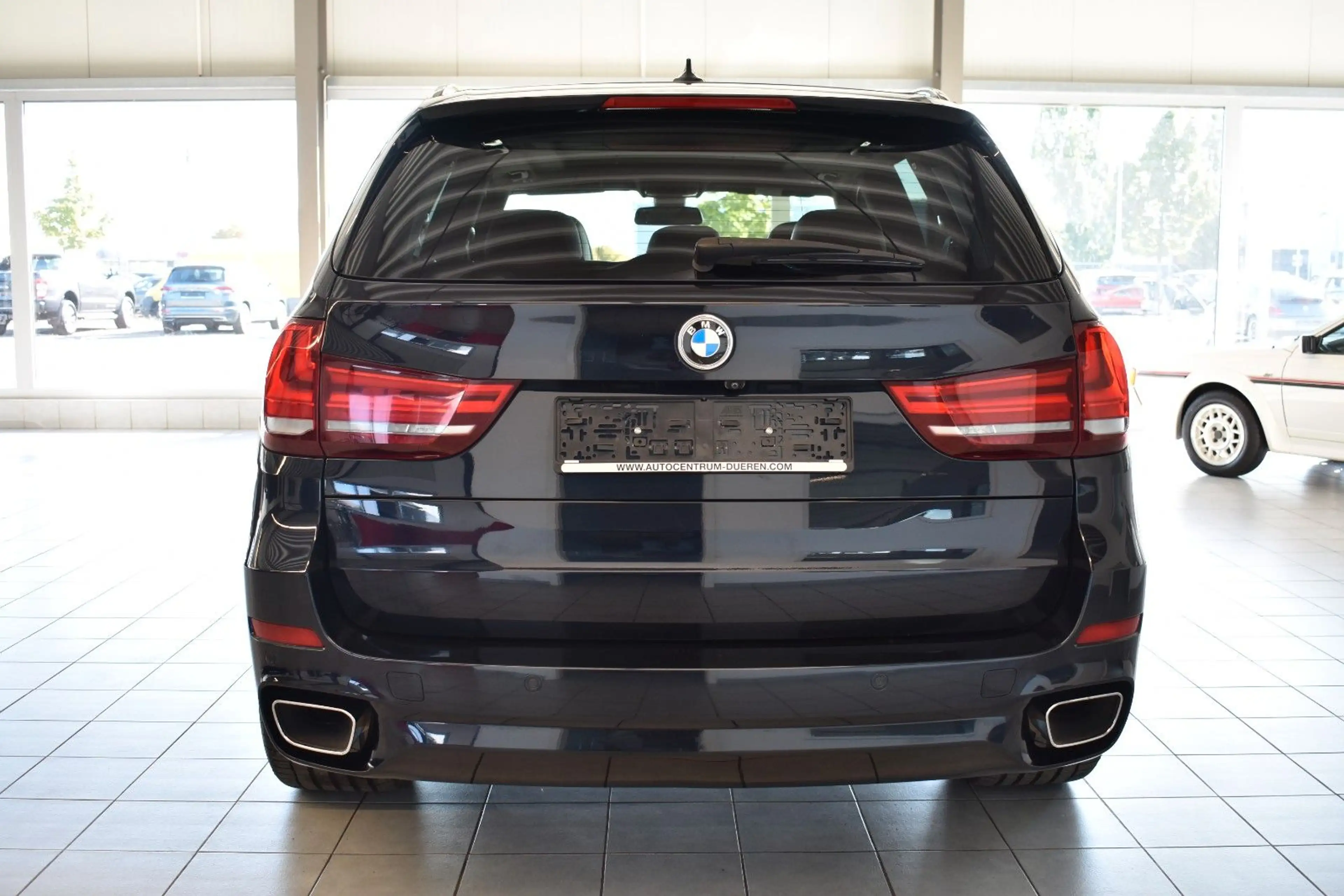 BMW X5 xDrive 40d/M-SPORT/NIGHT/AHK/CAM/PANO/AMBI/ — photo 6