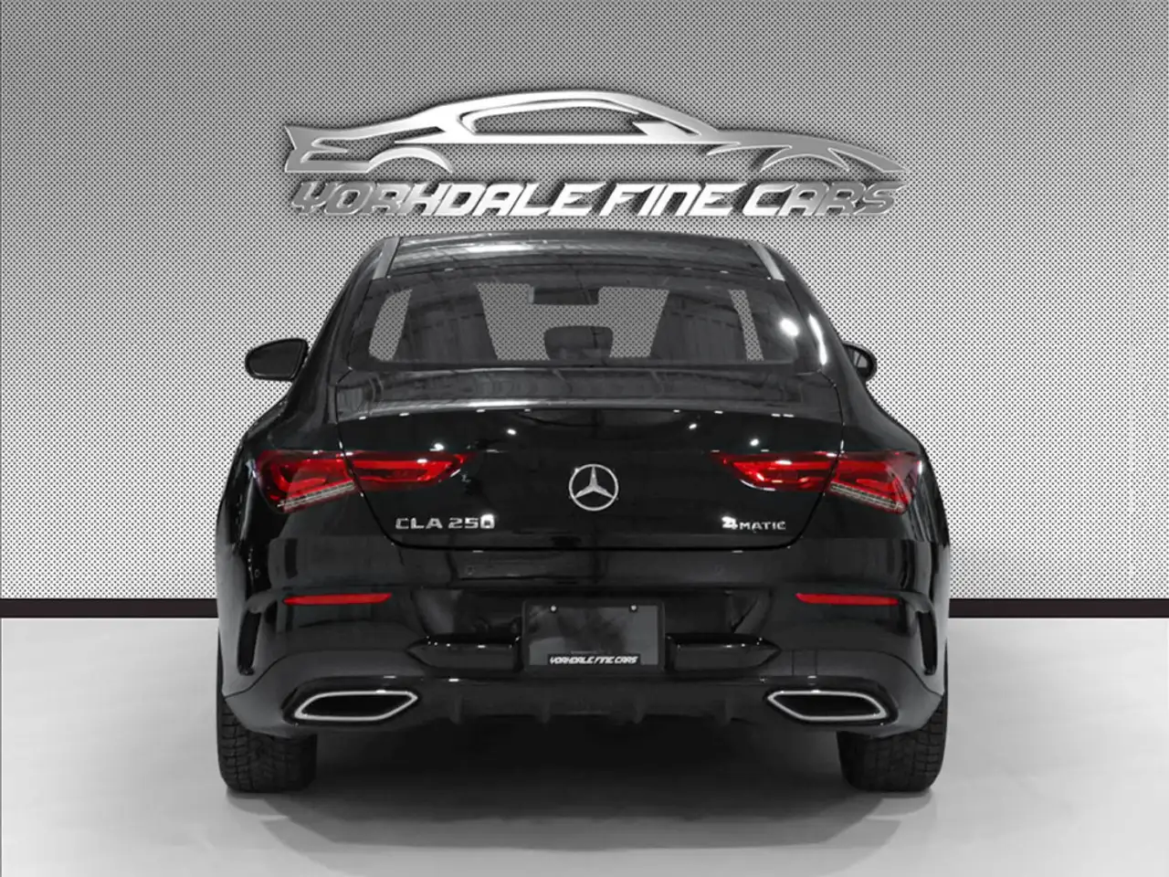 Mercedes-Benz CLA снимка Mercedes-Benz CLA