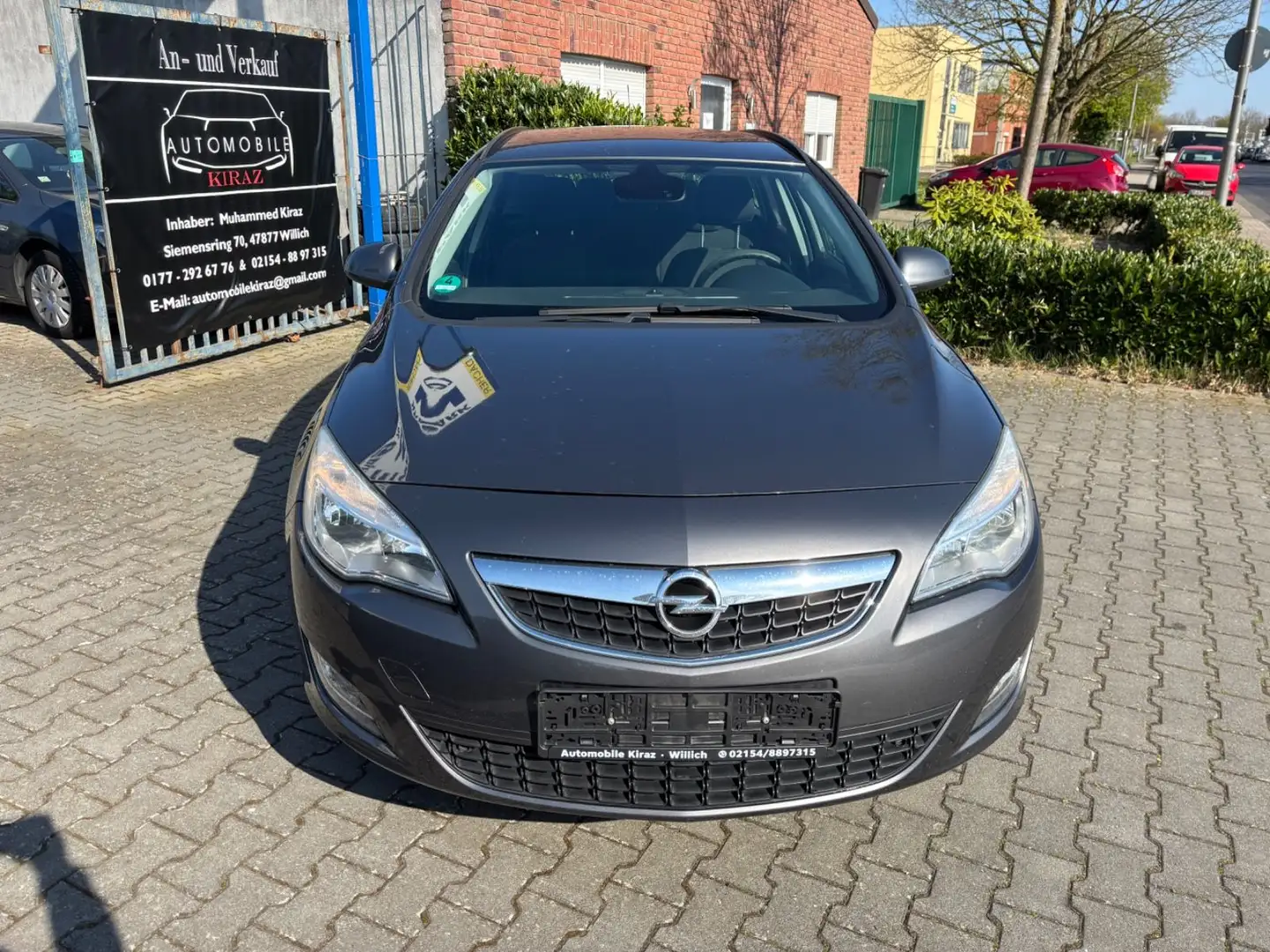 Opel Astra J Sports Tourer PDC TEMP GARANTIE Gris - 2