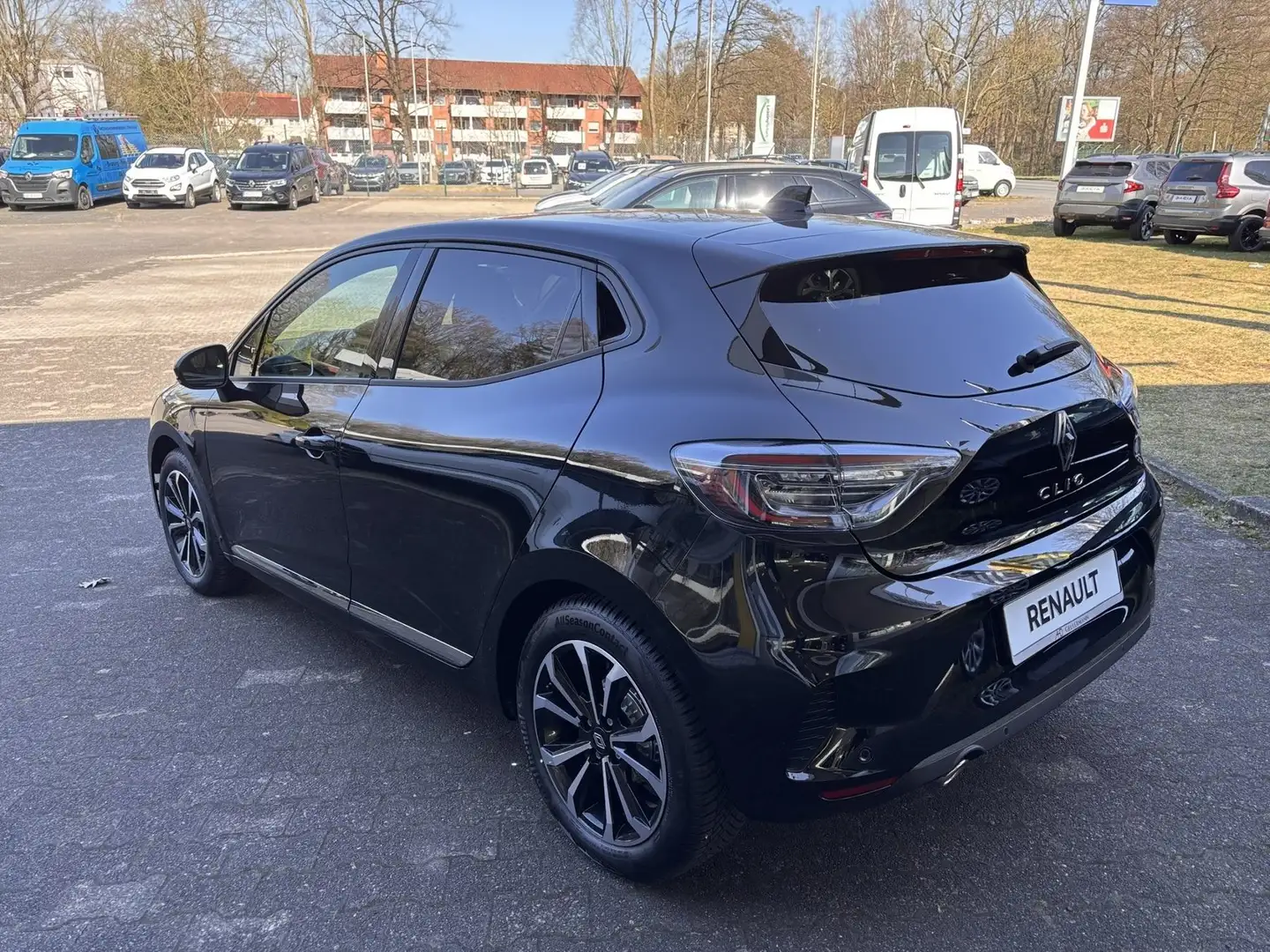 Renault Clio Techno TCe 90 Klima, PDC, Navi, LED, SHZ Schwarz - 2