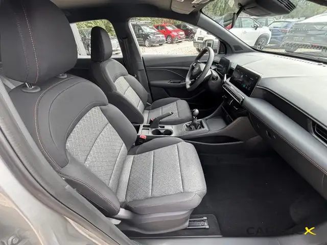 MG MG3 view 9