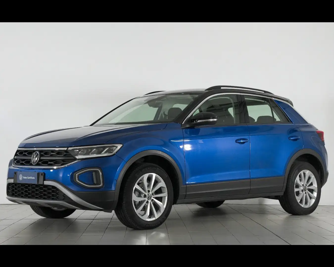 Volkswagen T-Roc I 2022 1.0 tsi Life 110cv Bleu - 1