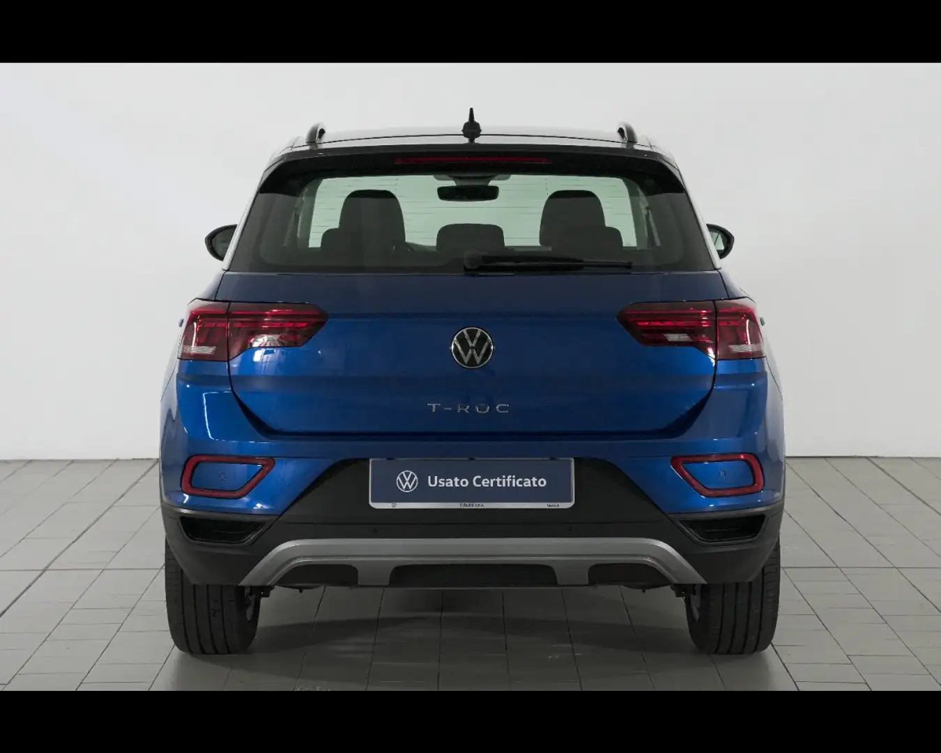 Volkswagen T-Roc I 2022 1.0 tsi Life 110cv Bleu - 2