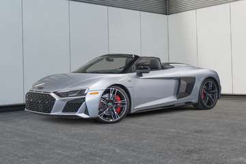 V10 performance RWD *GARANTIE JUSQU'EN NOV 2027!*