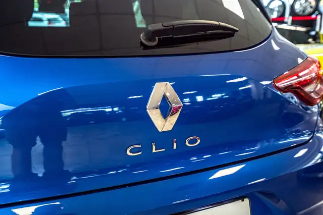 Renault Clio view 14
