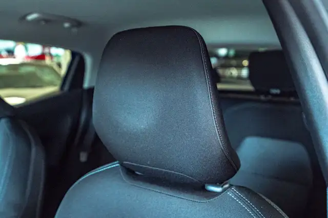 Renault Clio view 19