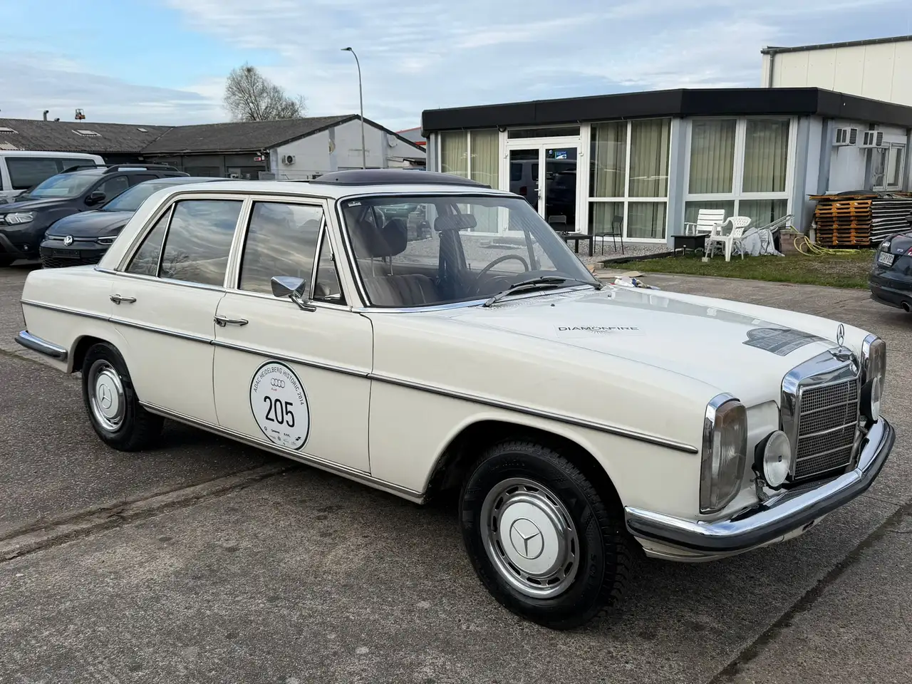 Mercedes-Benz E 200 200 / 8 Oltdtimer H kennzeichen neu Tüv mit Schiebedach, foto 5