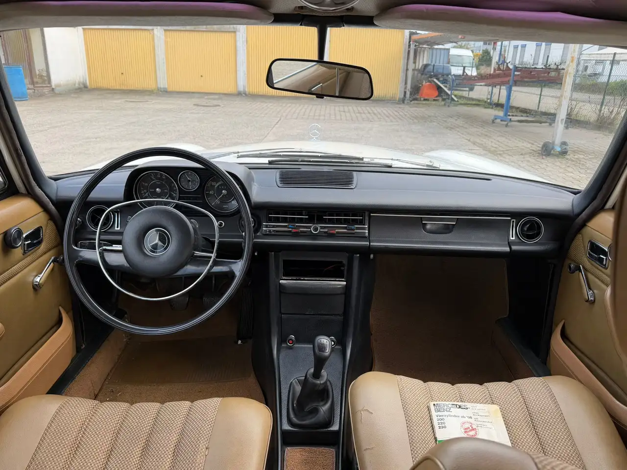 Mercedes-Benz E 200 200 / 8 Oltdtimer H kennzeichen neu Tüv mit Schiebedach, foto 12