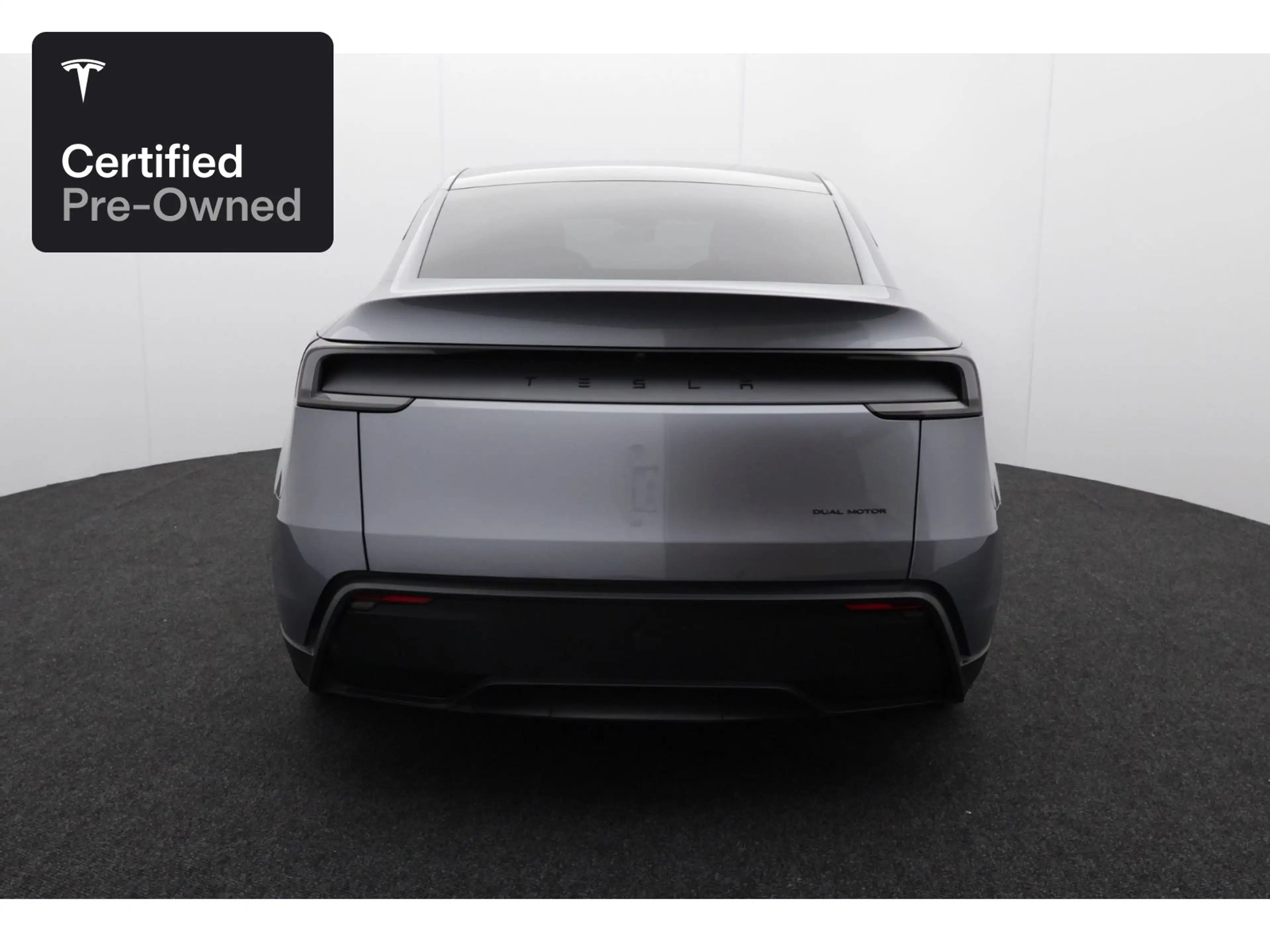 Tesla Model Y Long Range AWD "Certified Pre-Owned" — photo 13