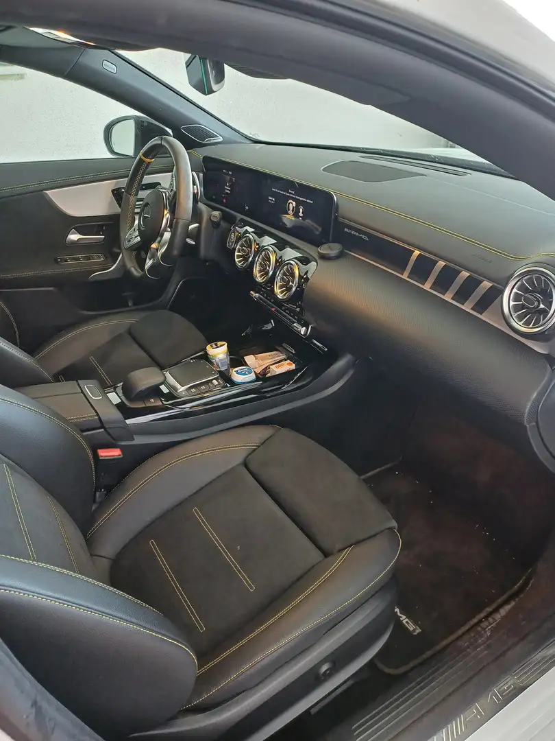 Mercedes-Benz CLA 45 AMG CLA Shooting Brake S 4Matic+ Shooting B Speedsh 8G Weiß - 2