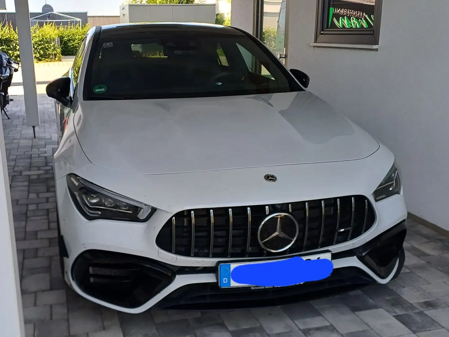 Mercedes-Benz CLA 45 AMG CLA Shooting Brake S 4Matic+ Shooting B Speedsh 8G Blanc - 1