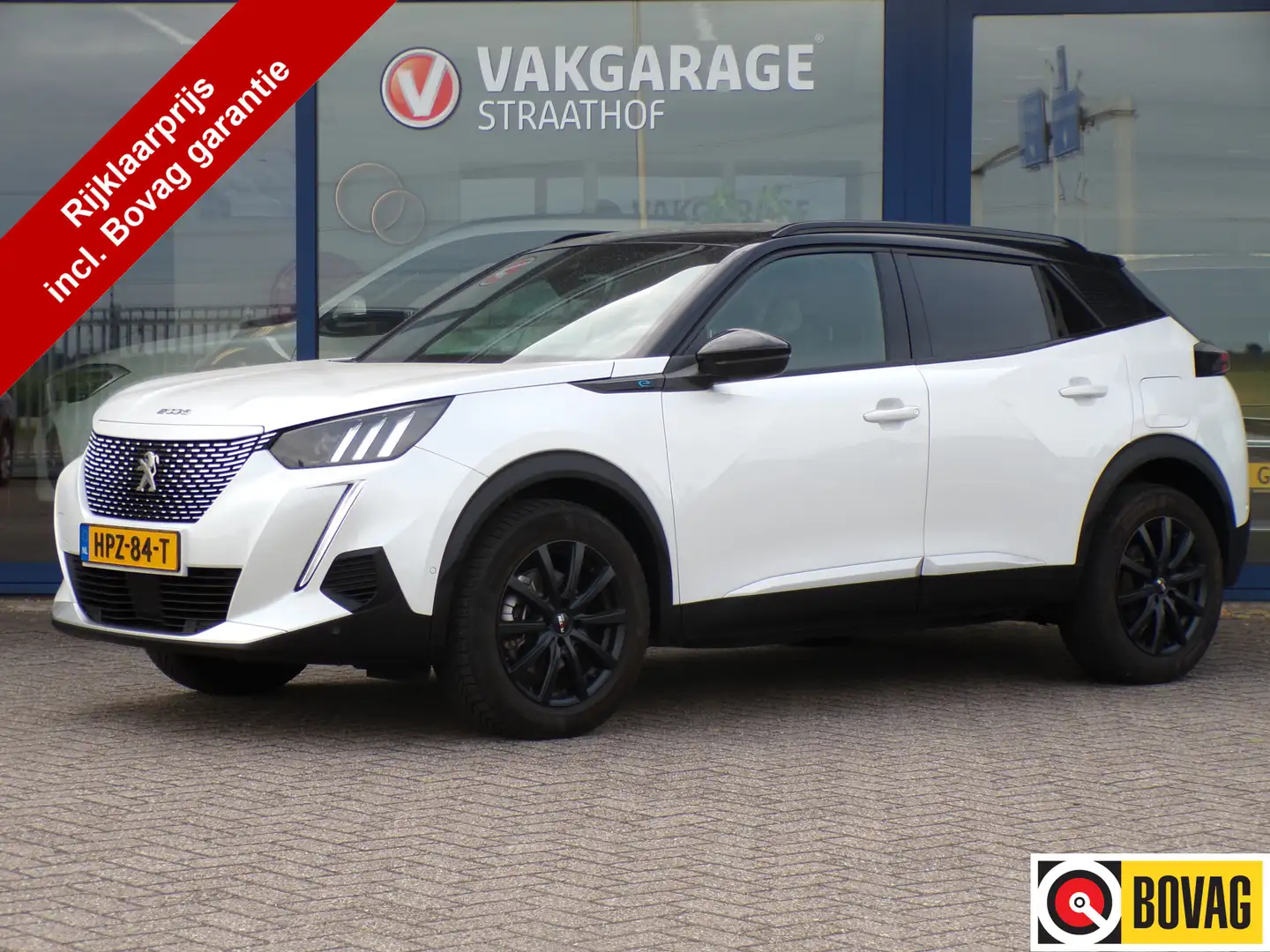 Peugeot e-2008 EV GT 50 kWh, 3-Fase / Camera + Sensoren / Stoelve Wit - 1