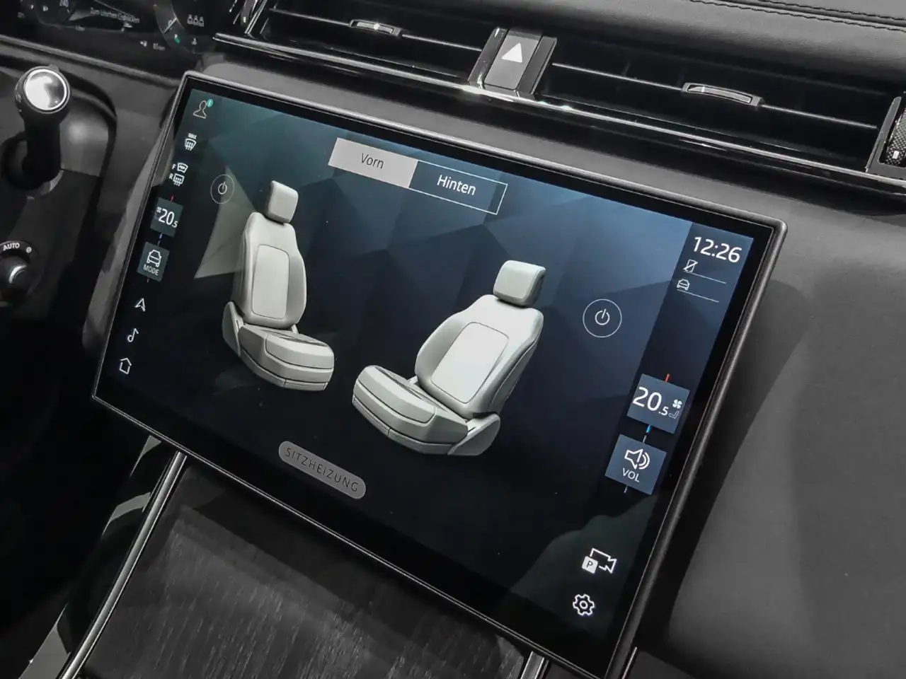 Land Rover Range Rover Velar 2026 — фото 15