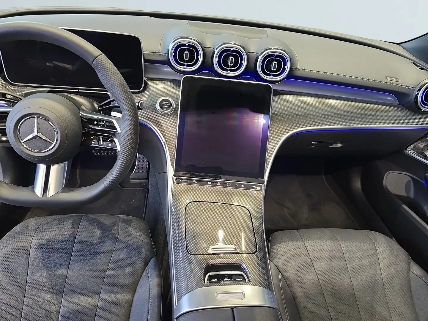 Mercedes-Benz CLE 200 Coupé AMG Line Negru - 2