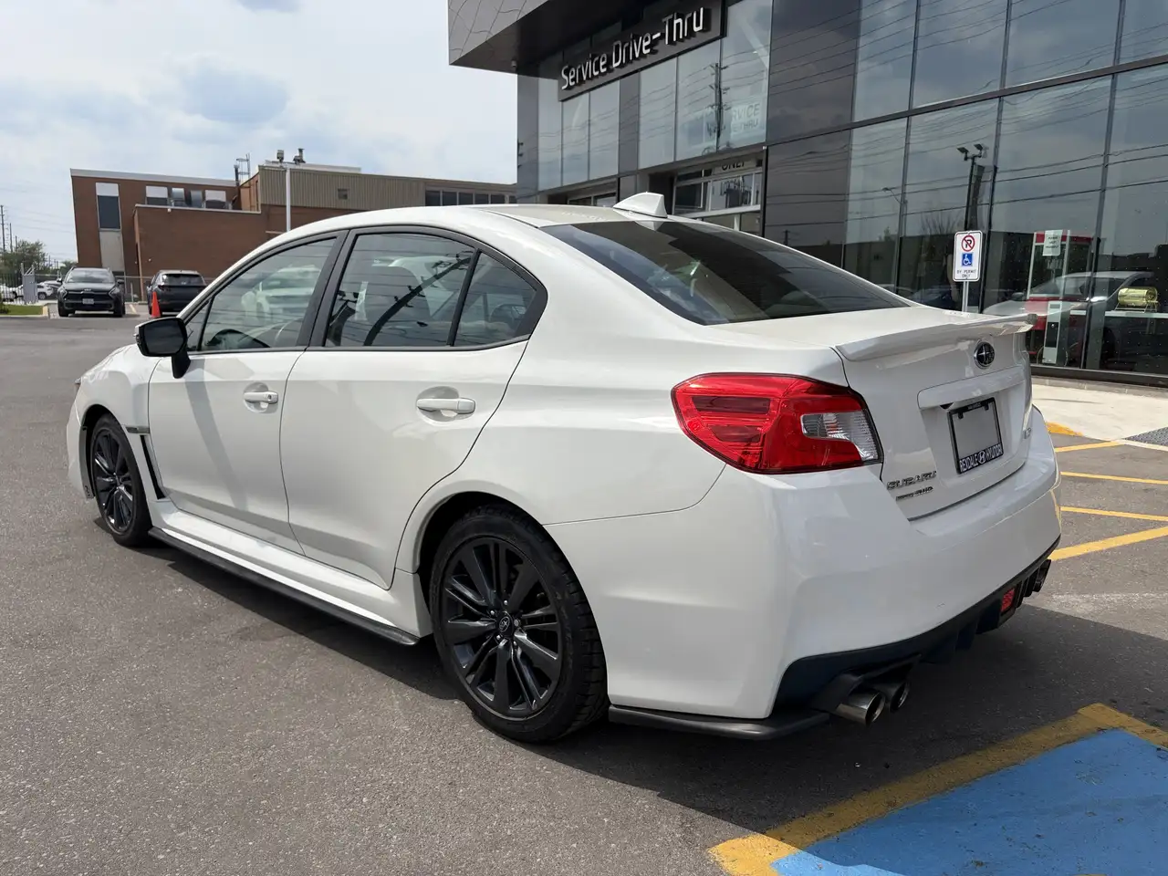 Subaru WRX снимка Subaru WRX