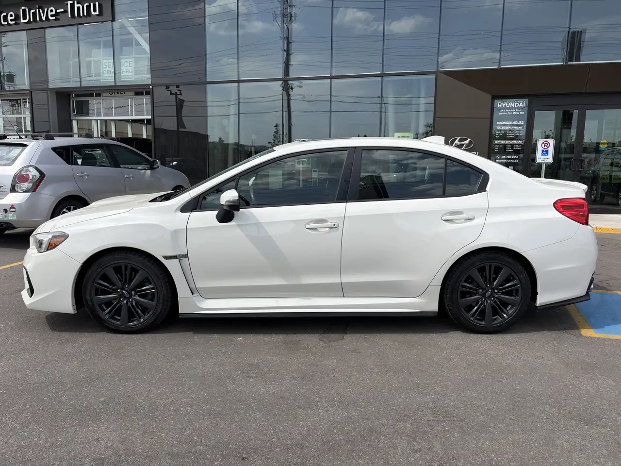 Subaru WRX снимка Subaru WRX