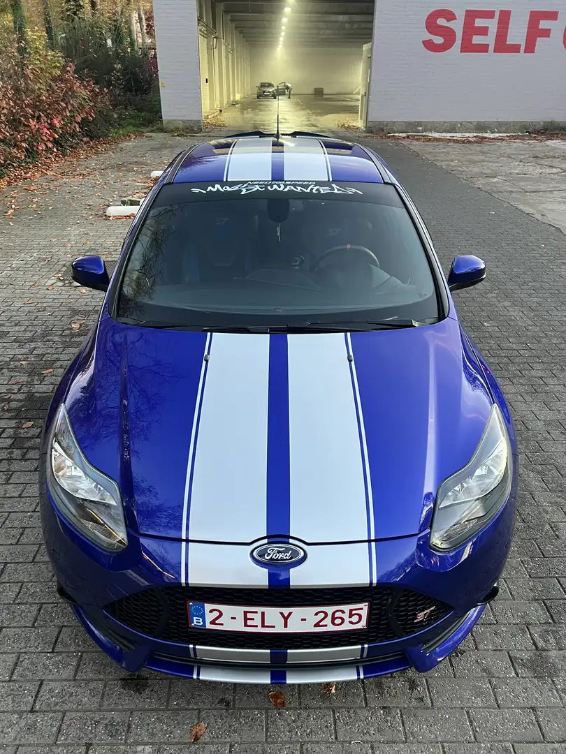 Ford Focus 2.0 EcoBoost ST - 1
