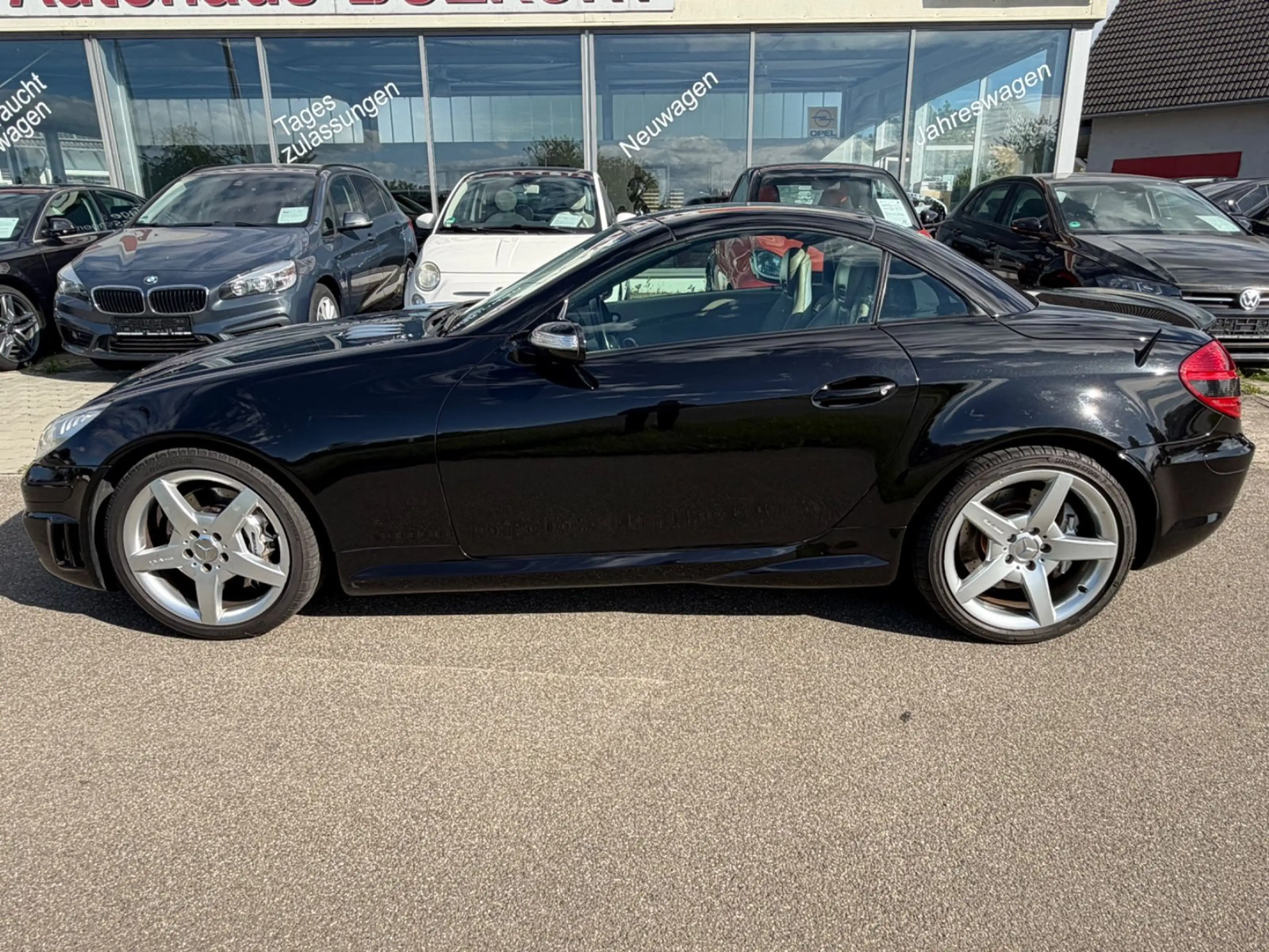Mercedes-Benz SLK 55 AMG SLK Roadster SLK 55 AMG — photo 6
