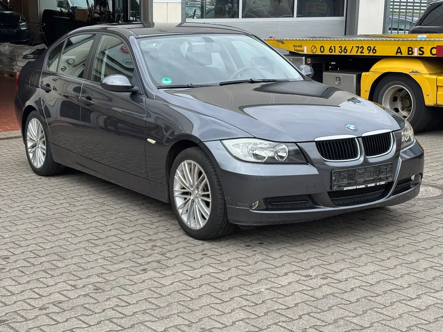 BMW 318 318i /Klimaautomatik./PDC/ 2 Hand/ Alu Gris - 1