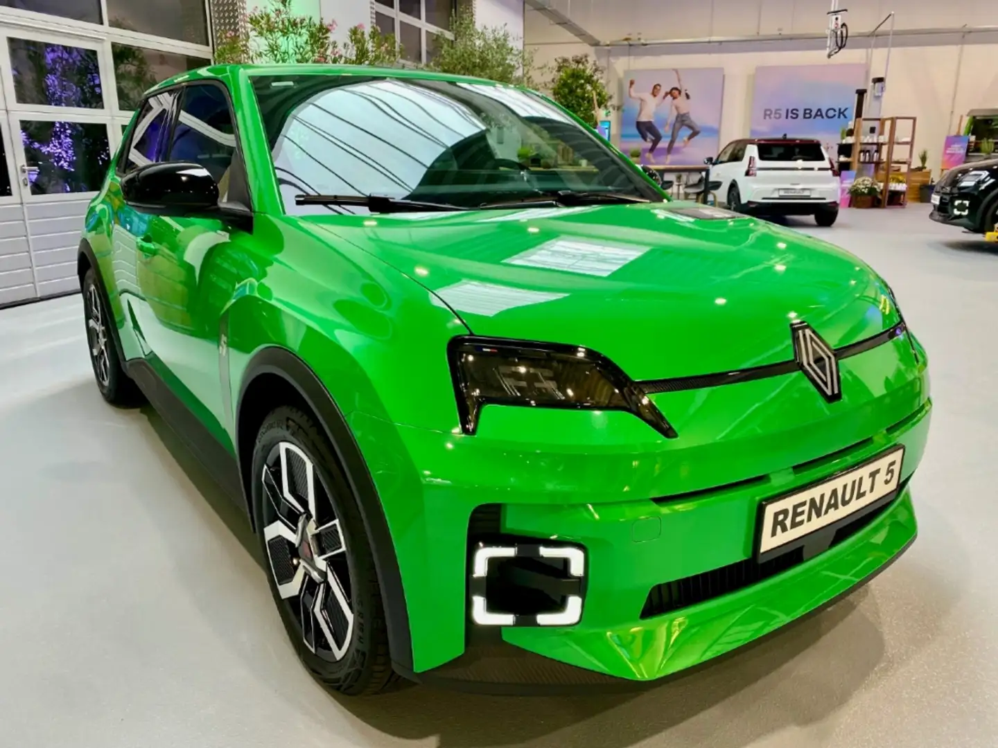 Renault R 5 Comfort Range Techno 150PS digitales Cockpit LED A Verde - 1