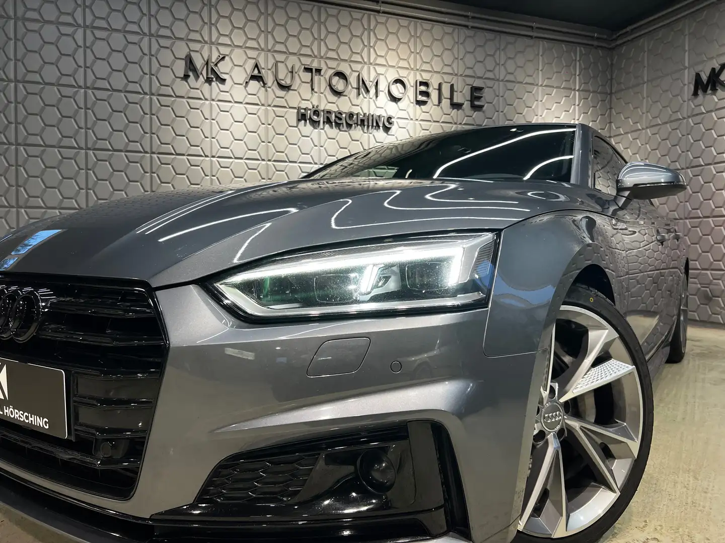 Audi A5 3,0 quattro sport*SITZHEIZUNG*NAVI*PDC*MATRIX LED* Grau - 2