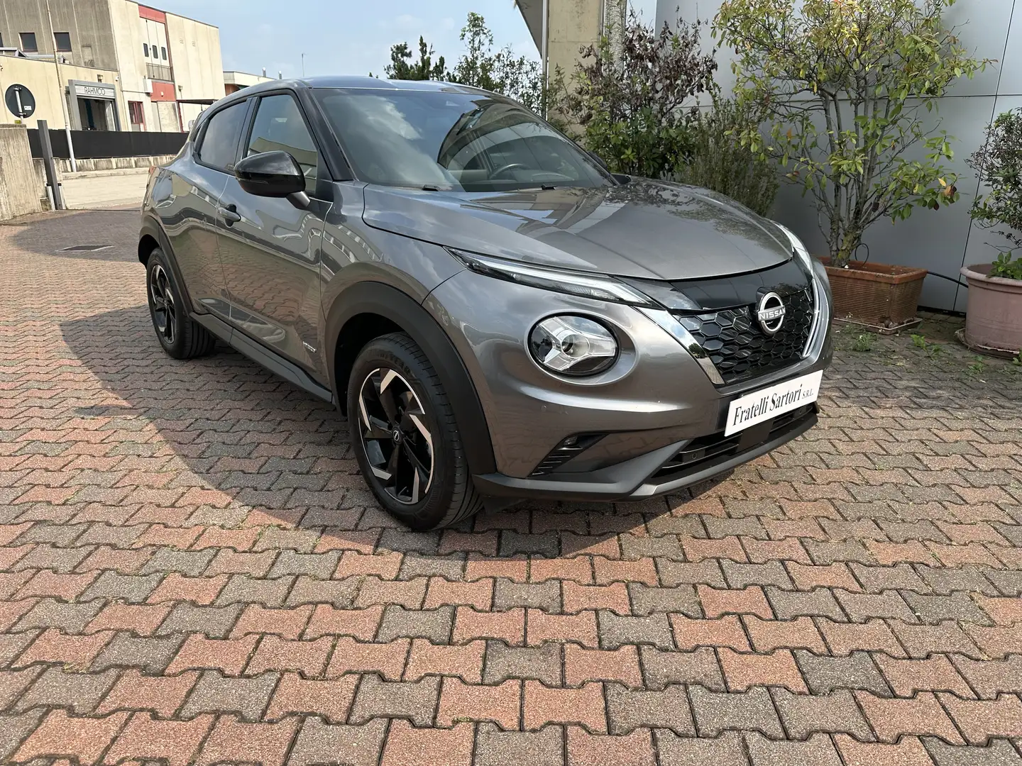 Nissan Juke Juke 1.6 hev N-Connecta PREZZO REALE Grigio - 1
