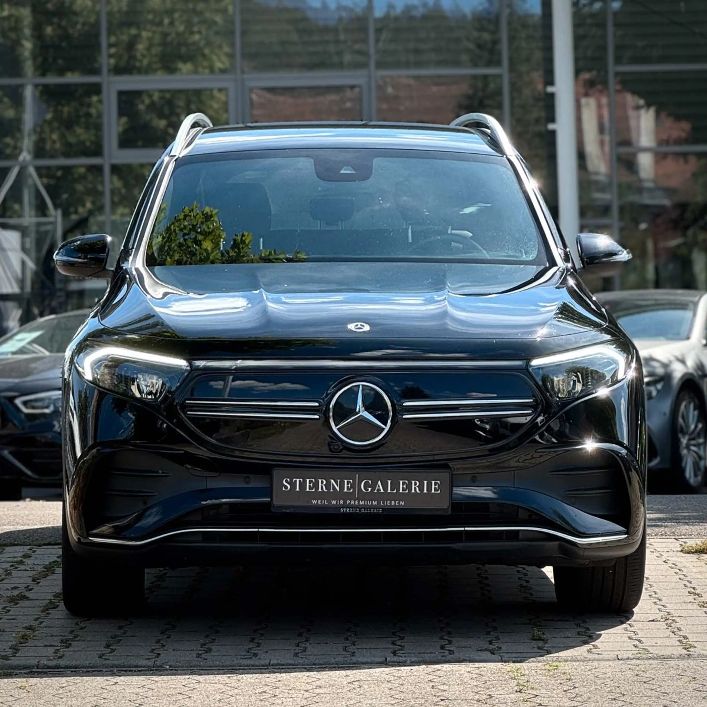 Mercedes-Benz EQB 250 AMG-LINE/RÜCKFAHRK/TOTW/TEMPOM/AMBIENT — photo 3
