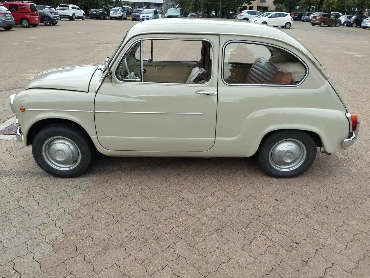 Fiat 600D, foto 4