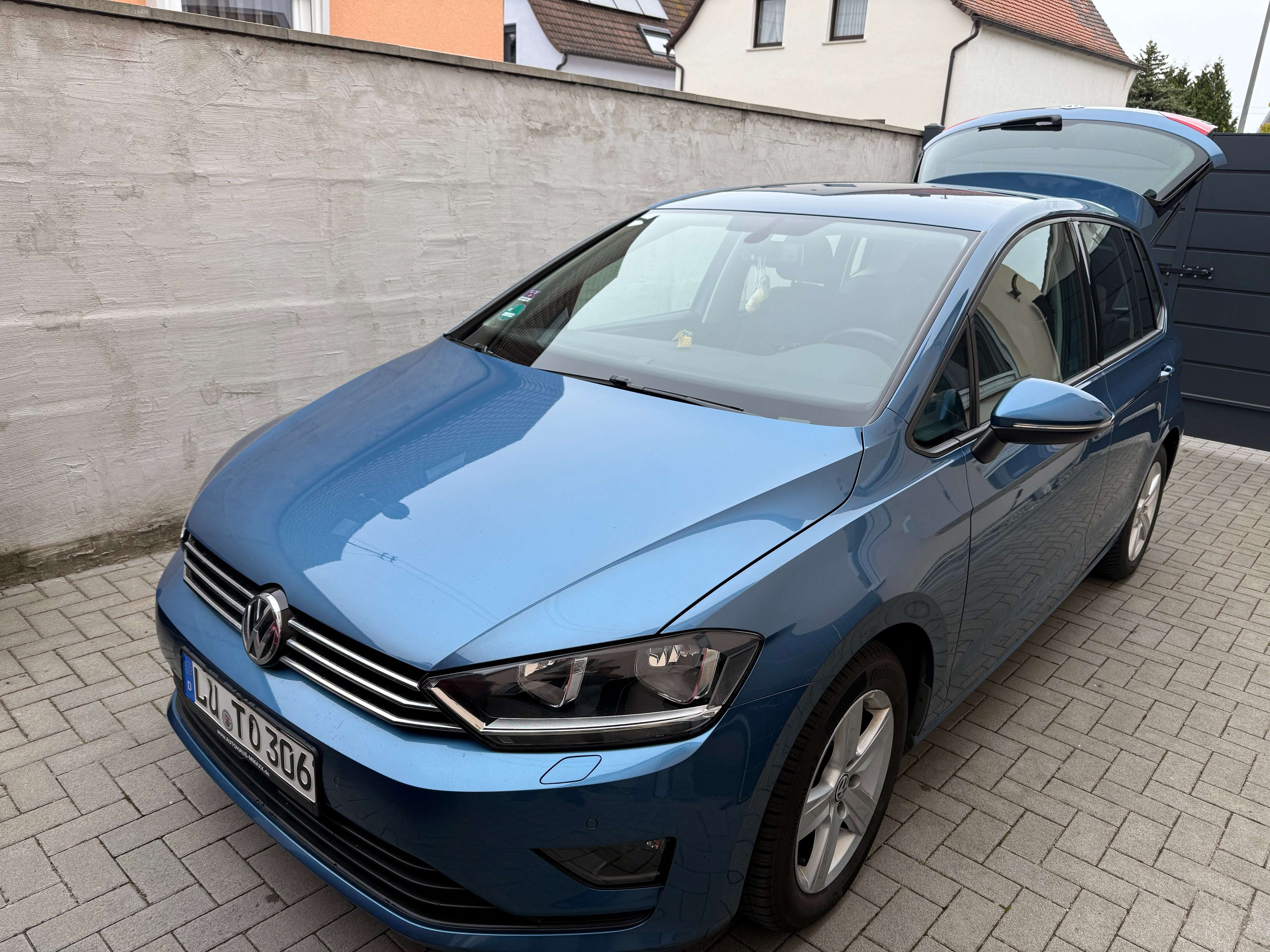 Second hand Volkswagen Golf Sportsvan 1.2 TSI