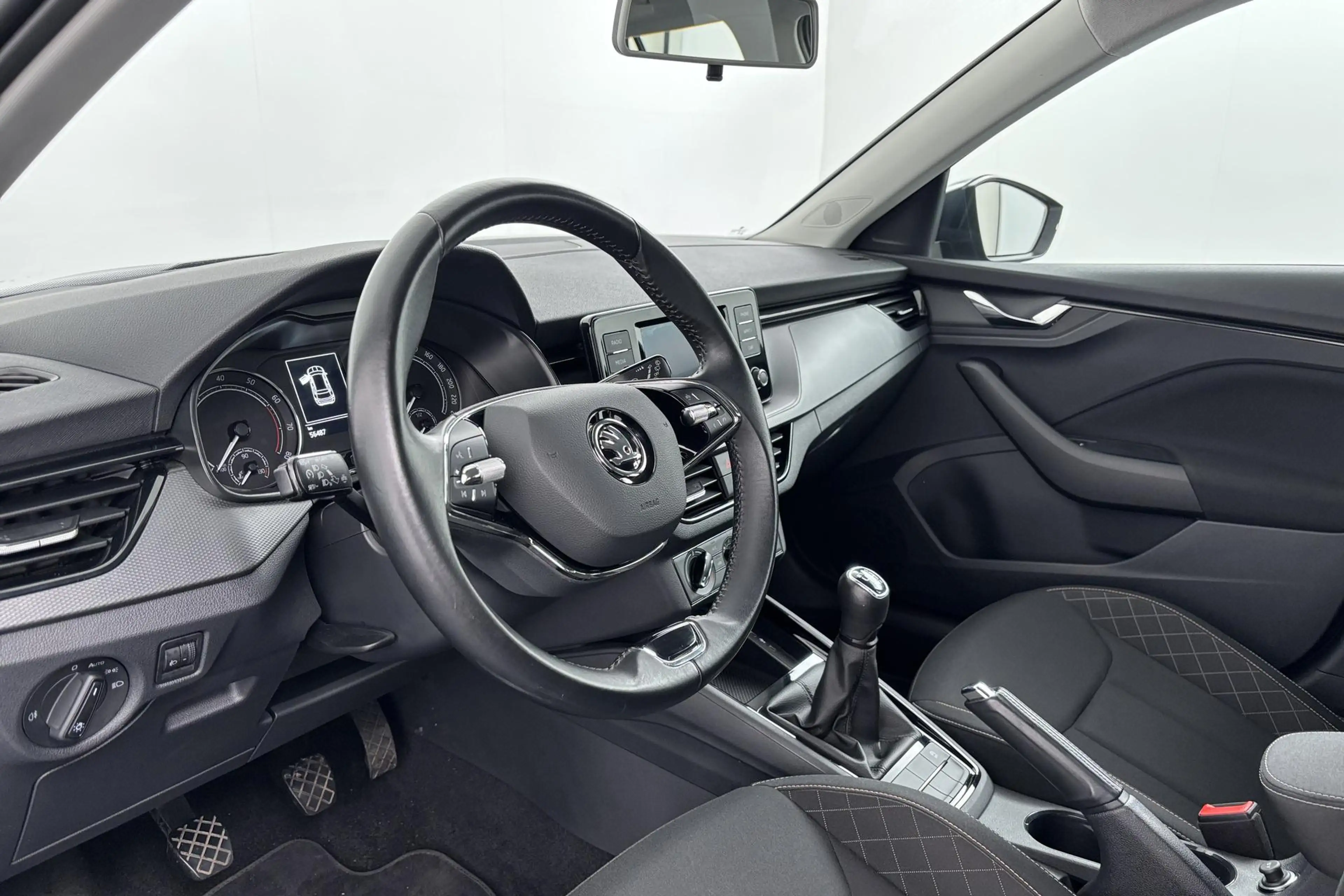 Skoda Kamiq 1.0 TSI Ambition Ruim, praktisch en klaar voor het — photo 36