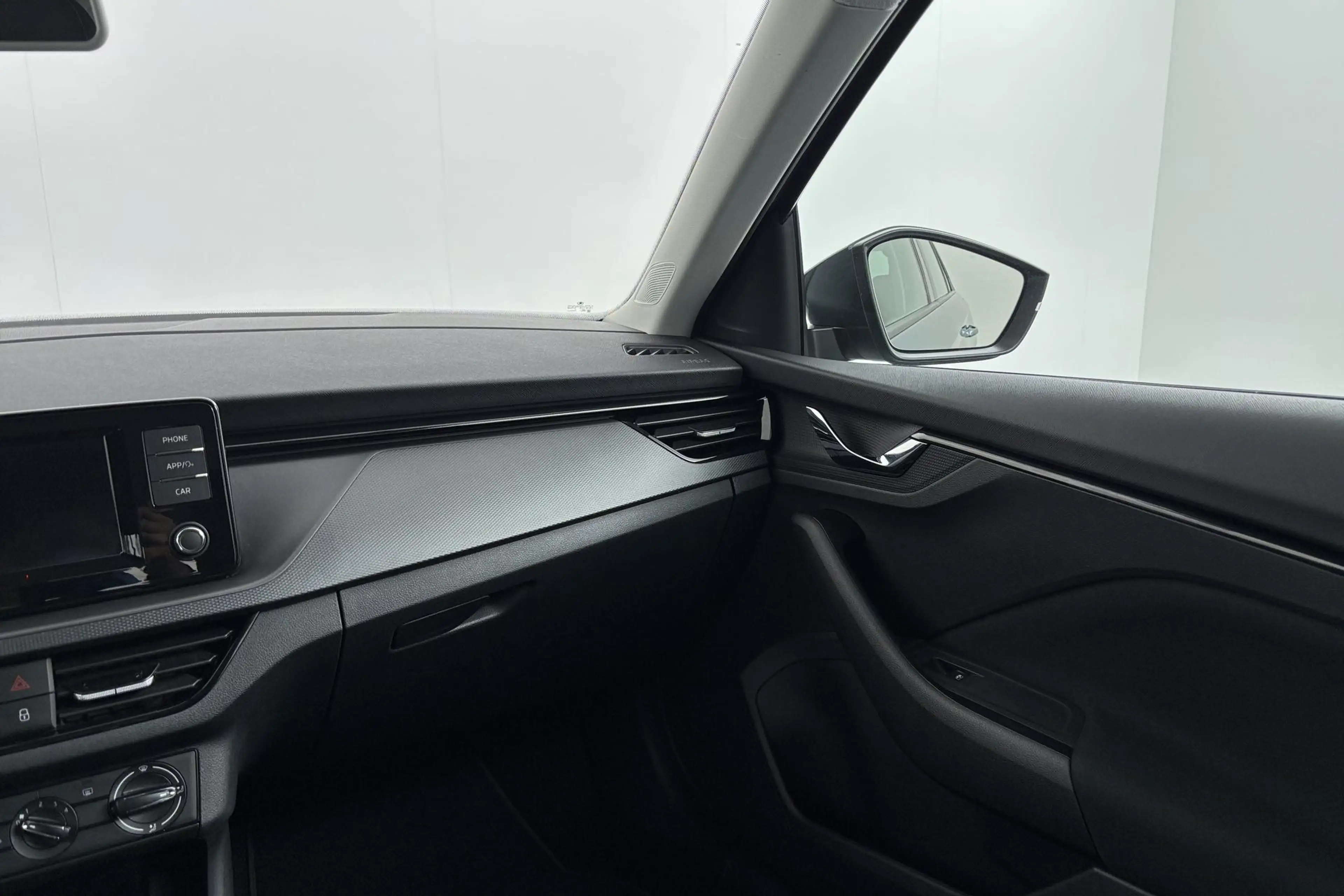 Skoda Kamiq 1.0 TSI Ambition Ruim, praktisch en klaar voor het — photo 39