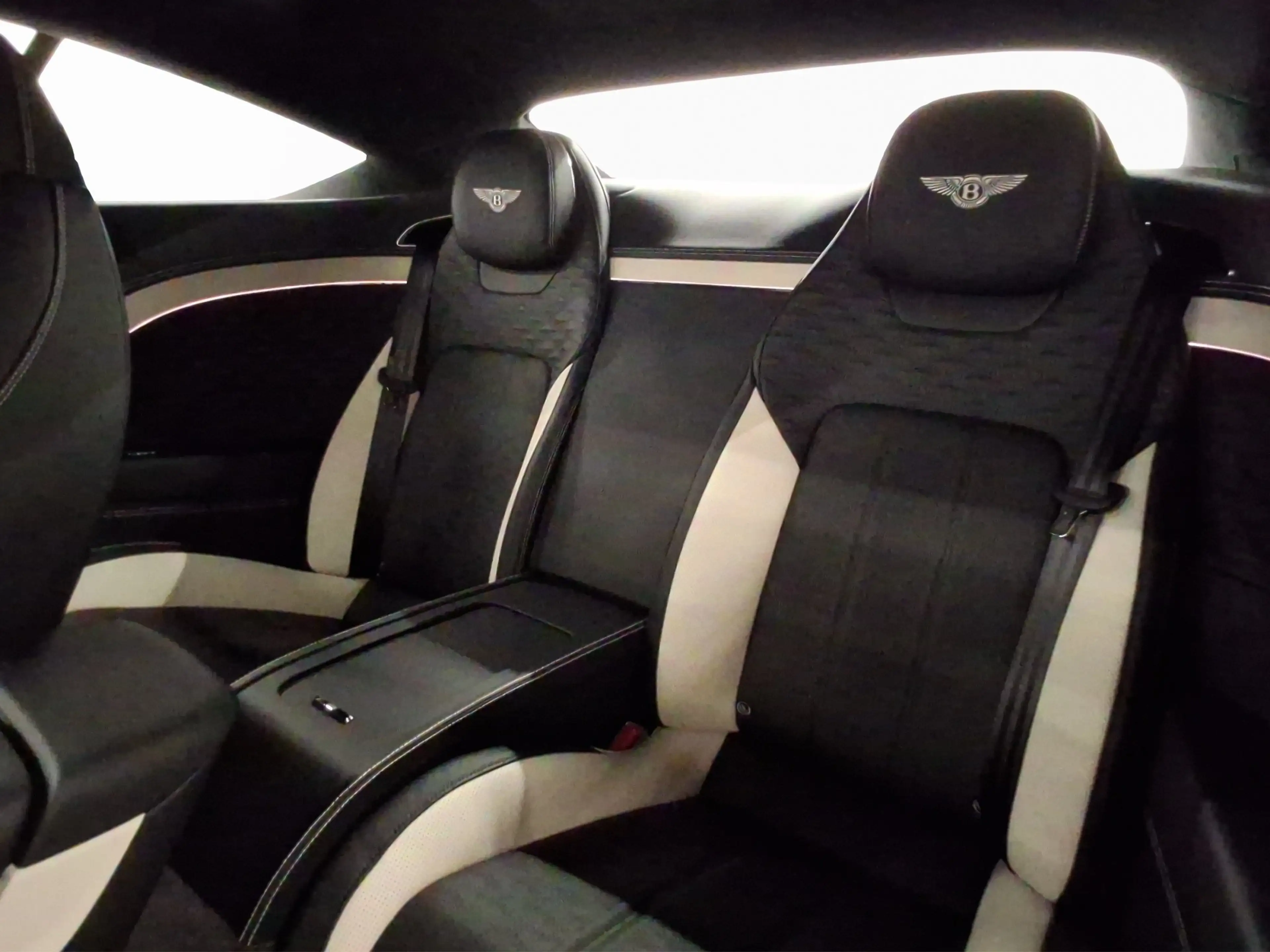 Bentley Continental GT GT S — photo 13