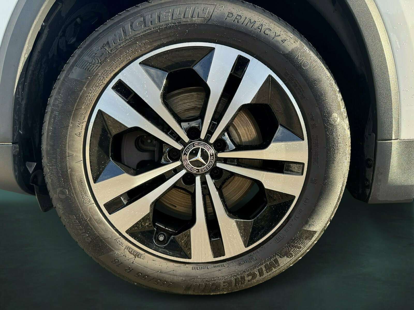 Mercedes-Benz GLA 220
