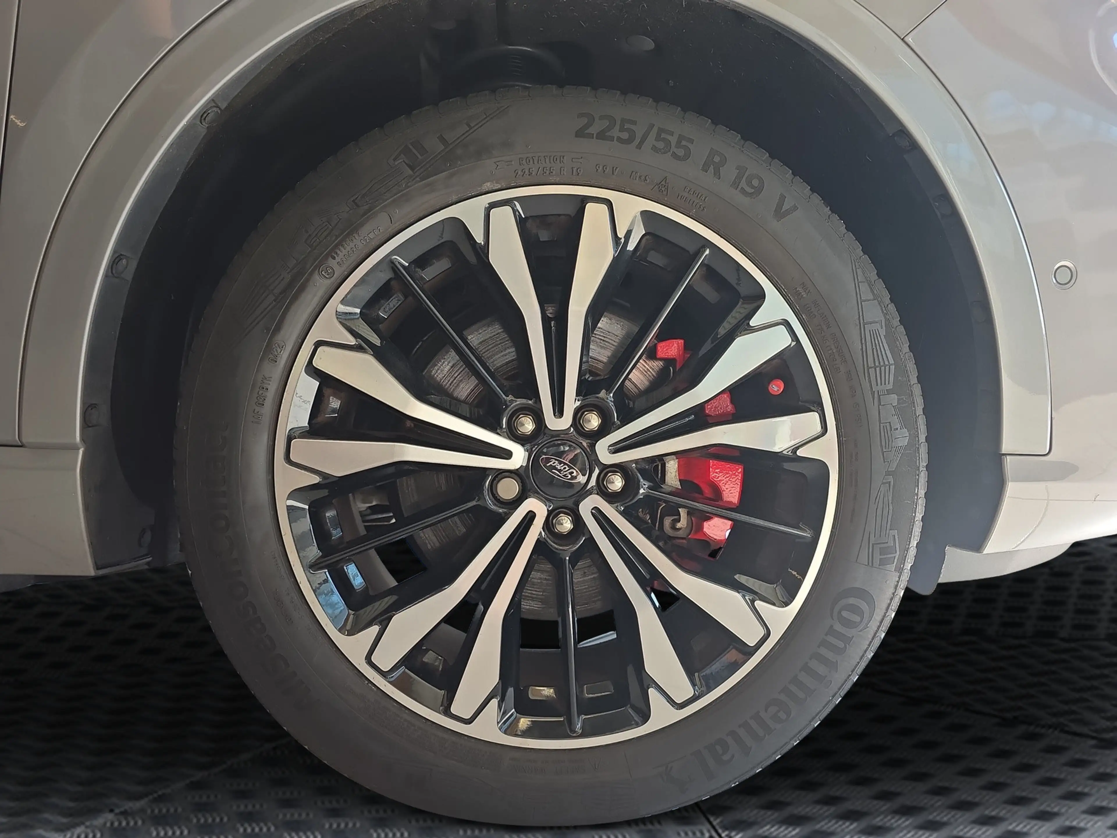 Ford Kuga Plug-In Hybrid ST-Line XAHK- Panoramadach- elektr. — photo 9