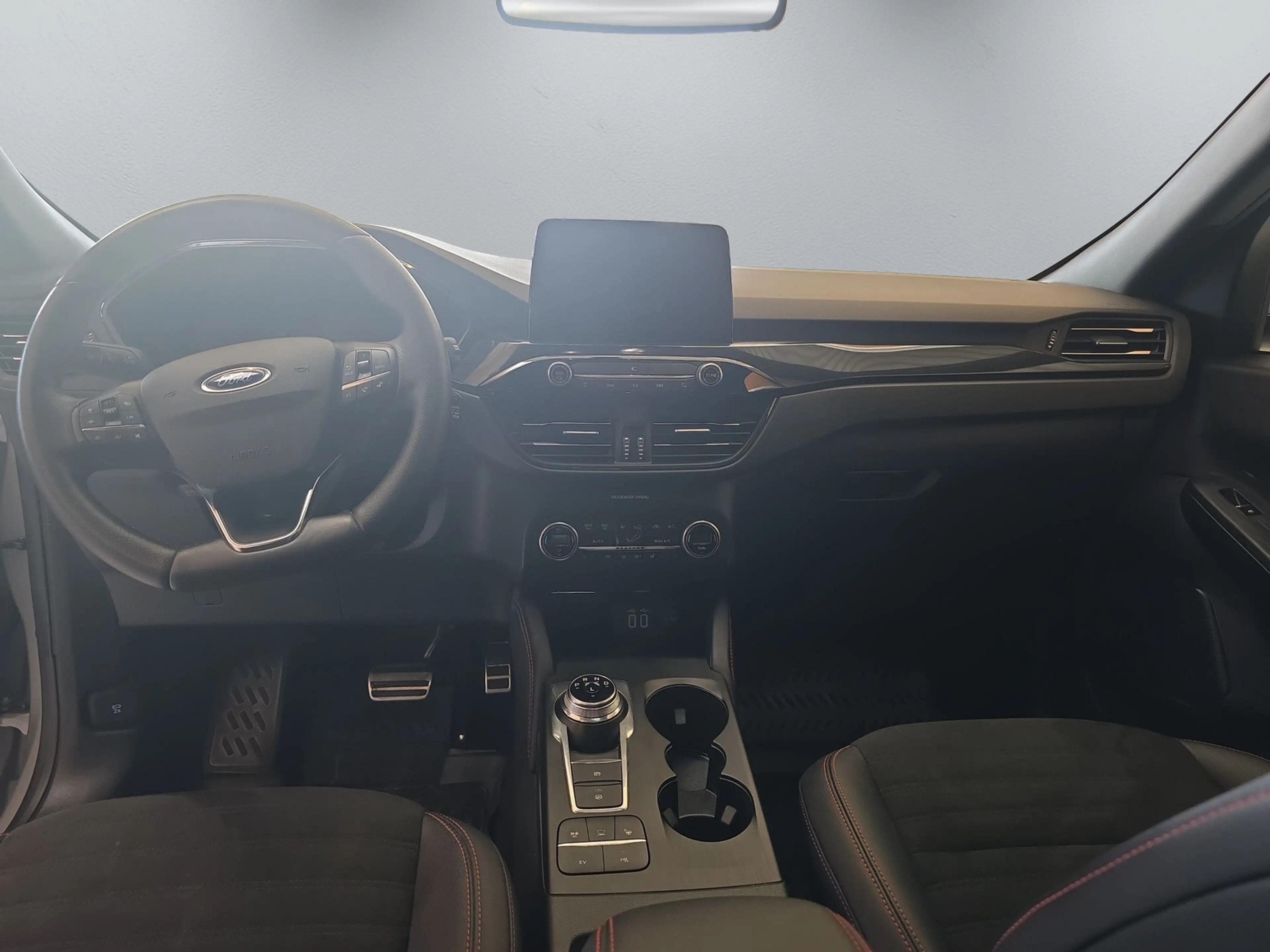 Ford Kuga Plug-In Hybrid ST-Line XAHK- Panoramadach- elektr. — photo 13