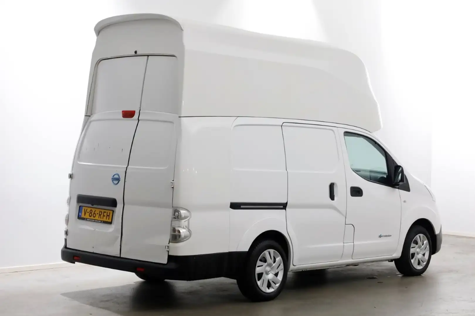 Nissan E-NV200 L2H2 XL Voltia 40 kWh 100% Elektrisch Snellader WL Weiß - 2