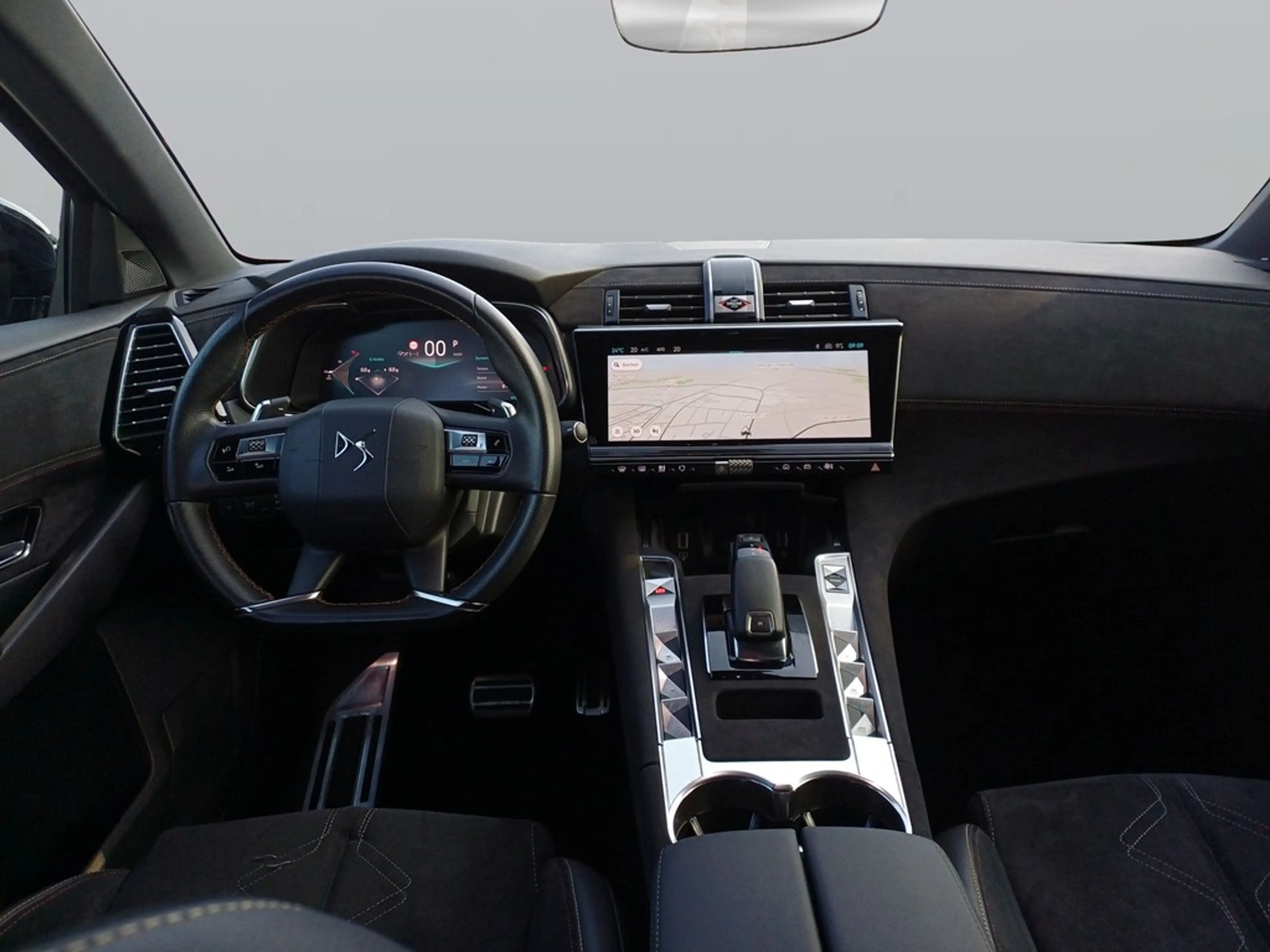 DS Automobiles DS 7 DS 7 PERFORMANCE LINE BlueHDi 130 — photo 9