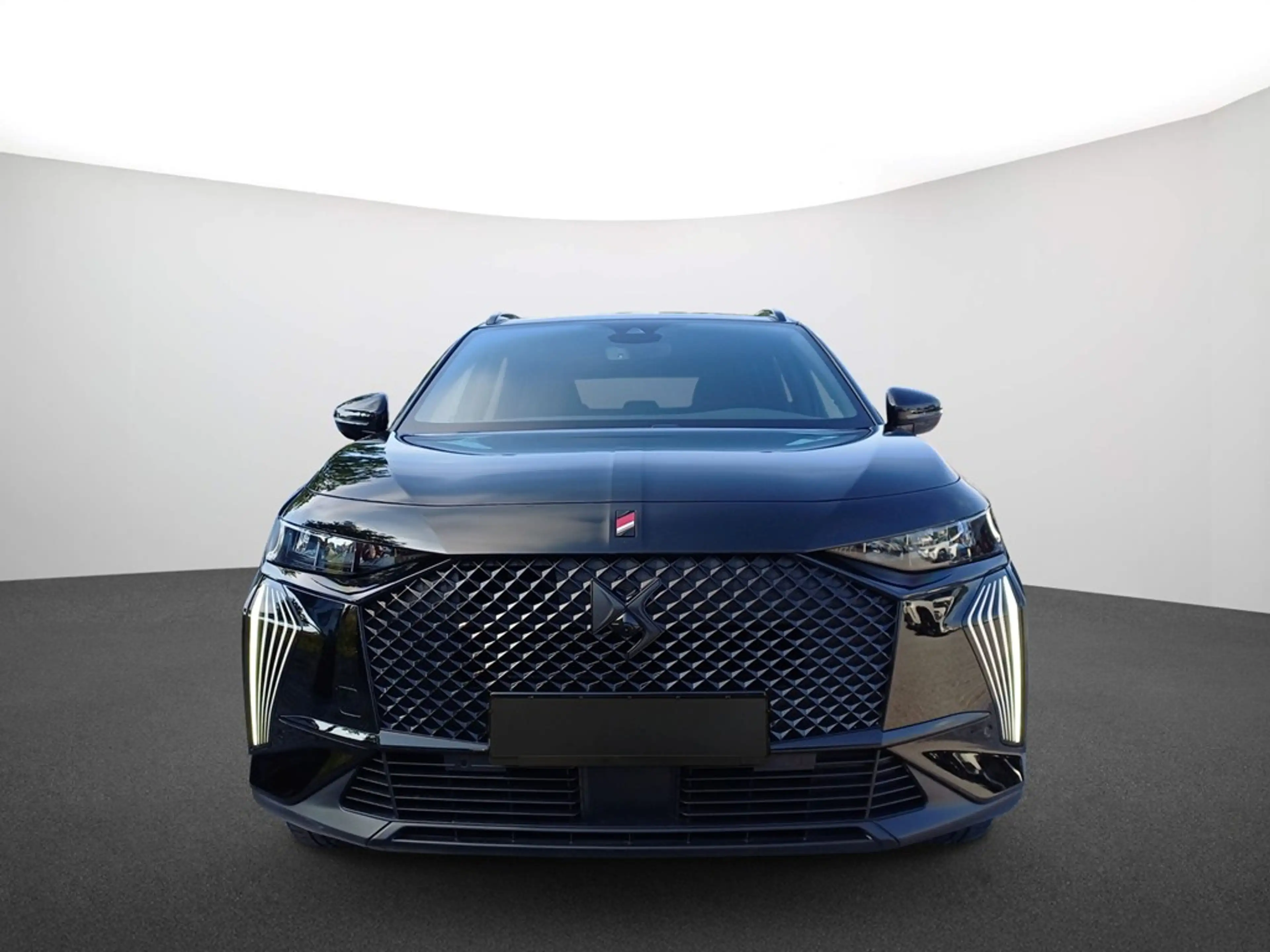DS Automobiles DS 7 DS 7 PERFORMANCE LINE BlueHDi 130 — photo 2