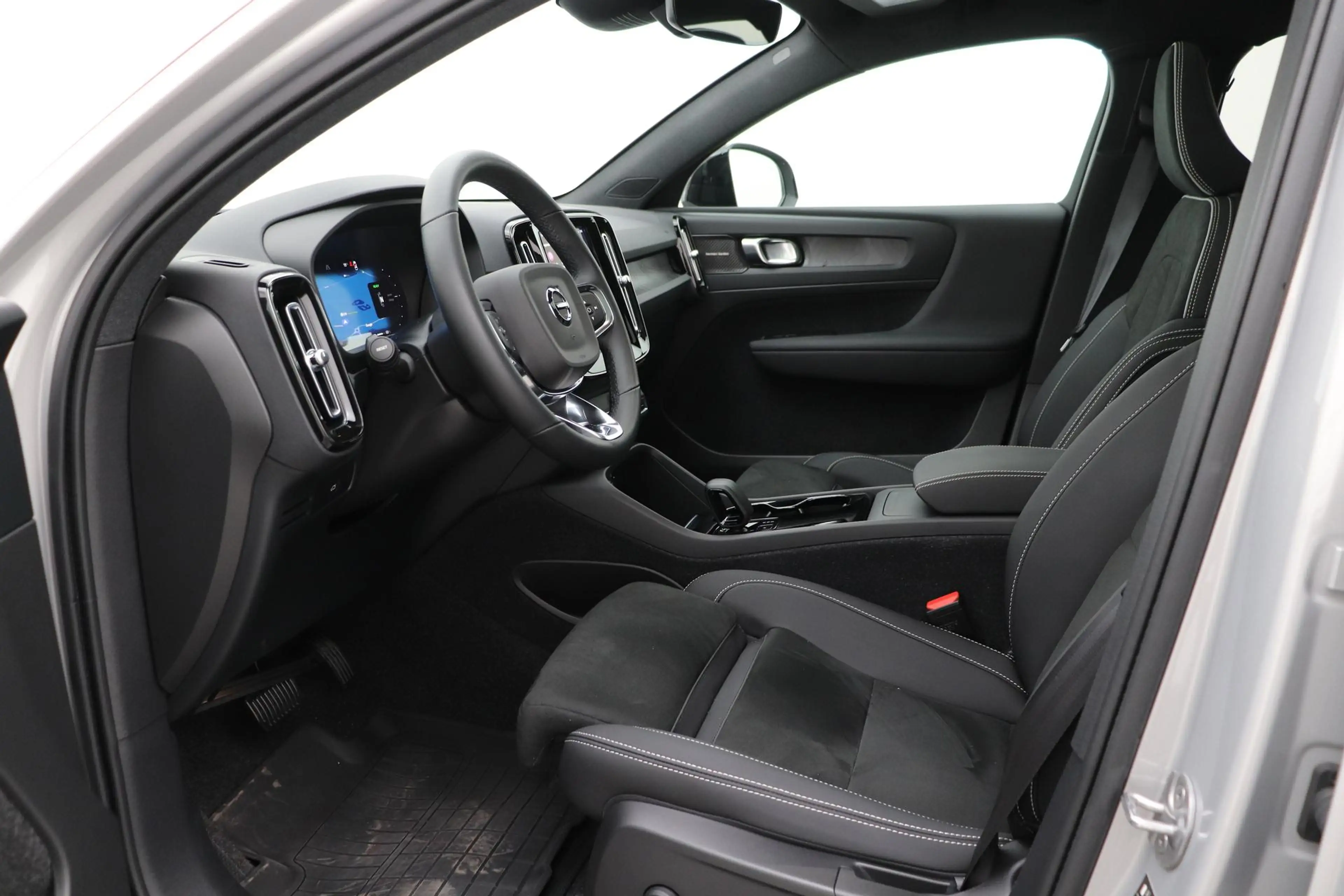 Volvo C40 Recharge Ultimate 69 kWh | Harman/Kardon | BLIS | — photo 3